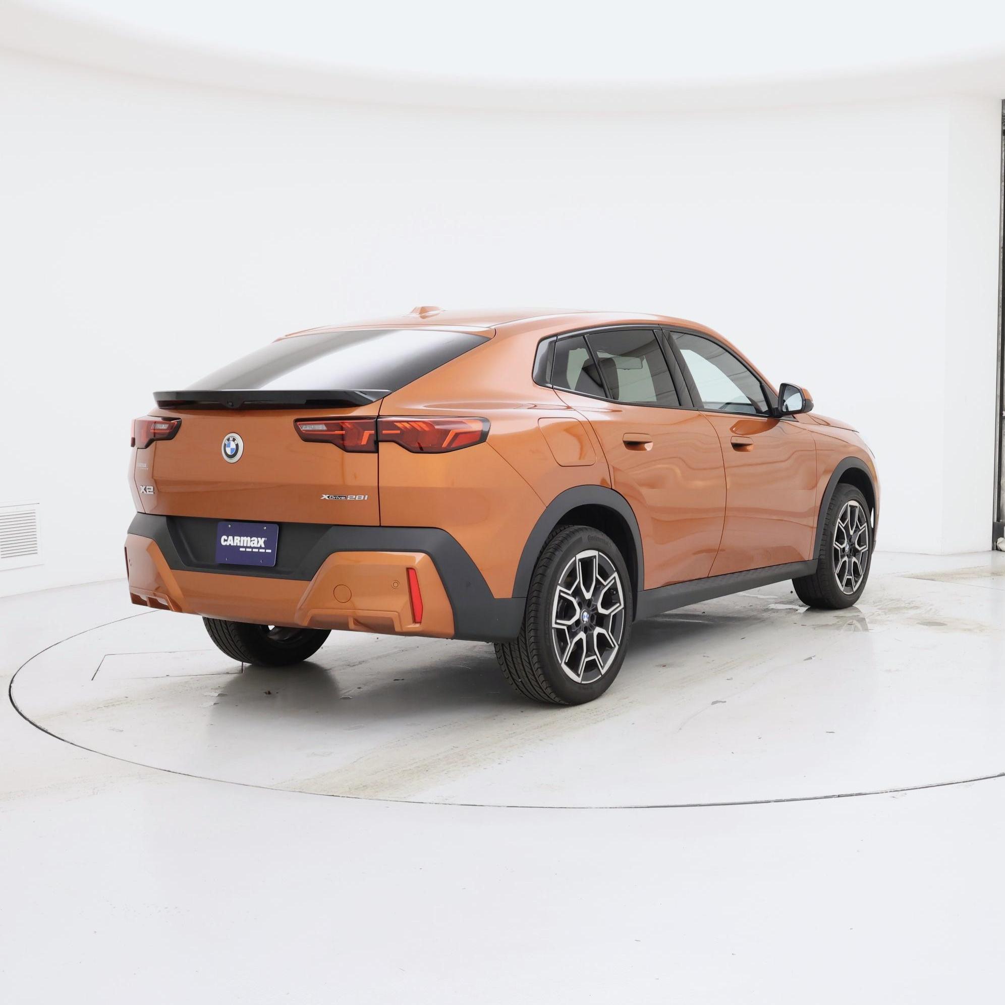 Thumbnail: 2025 BMW X2 - 8