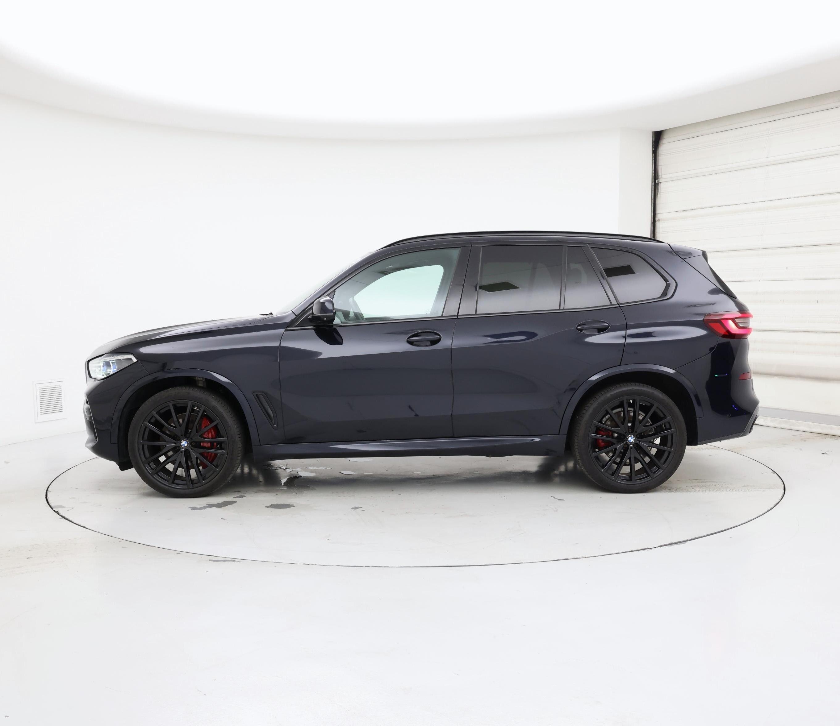 Thumbnail: 2021 BMW X5 - 3