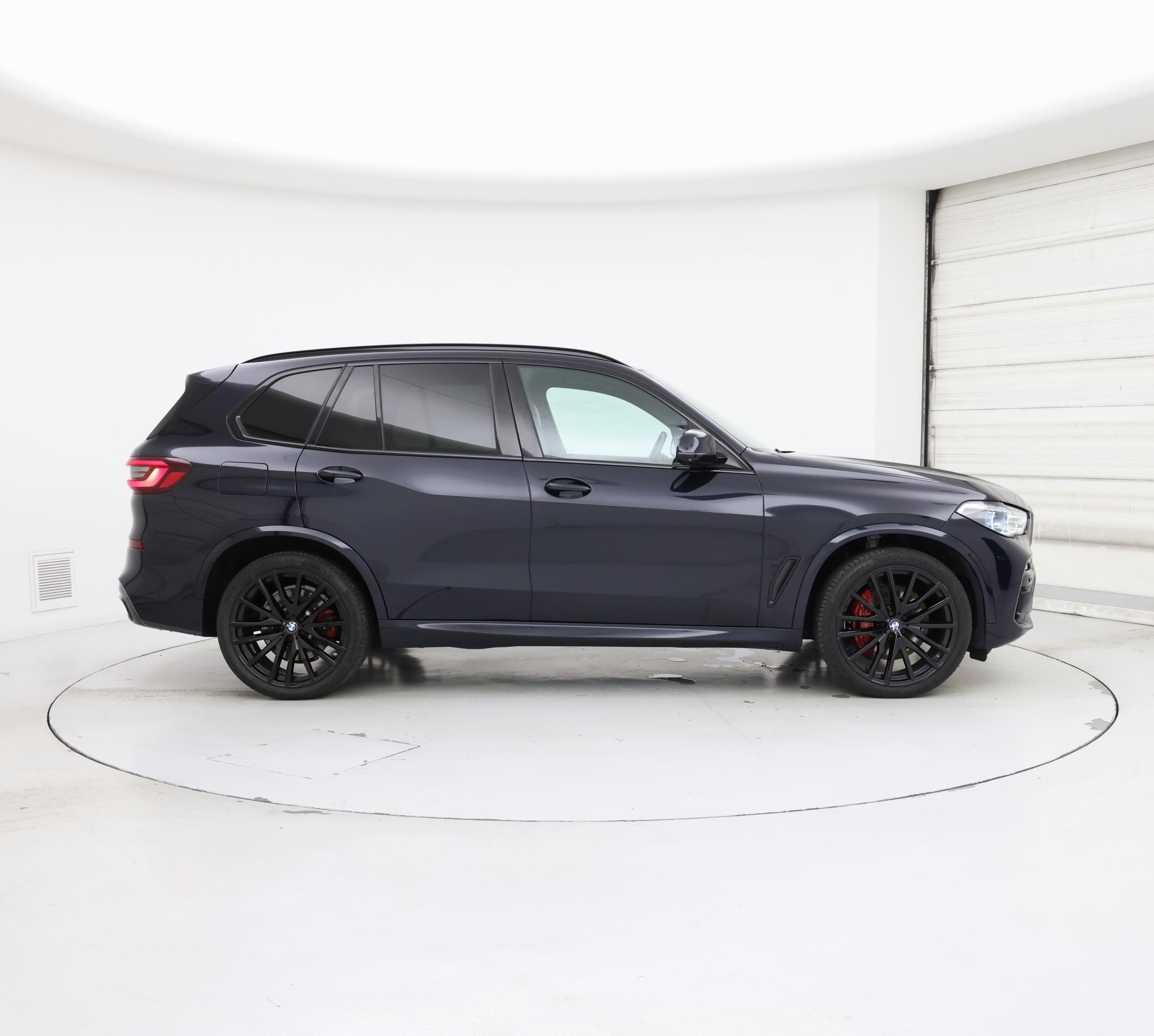 Thumbnail: 2021 BMW X5 - 7