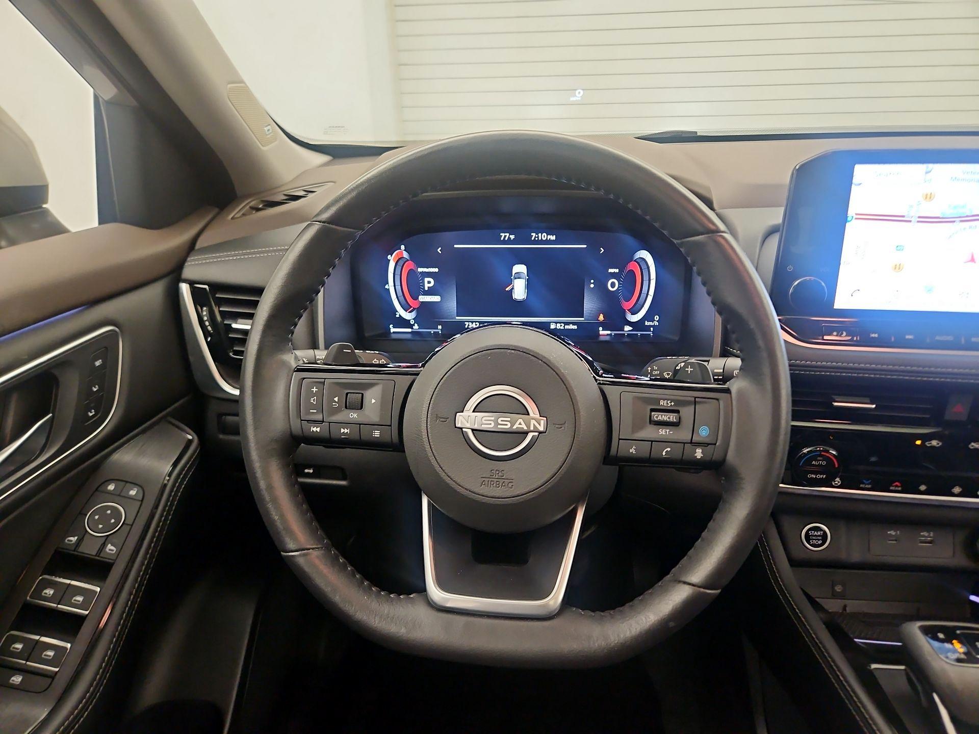 Thumbnail: 2023 Nissan Rogue - 10