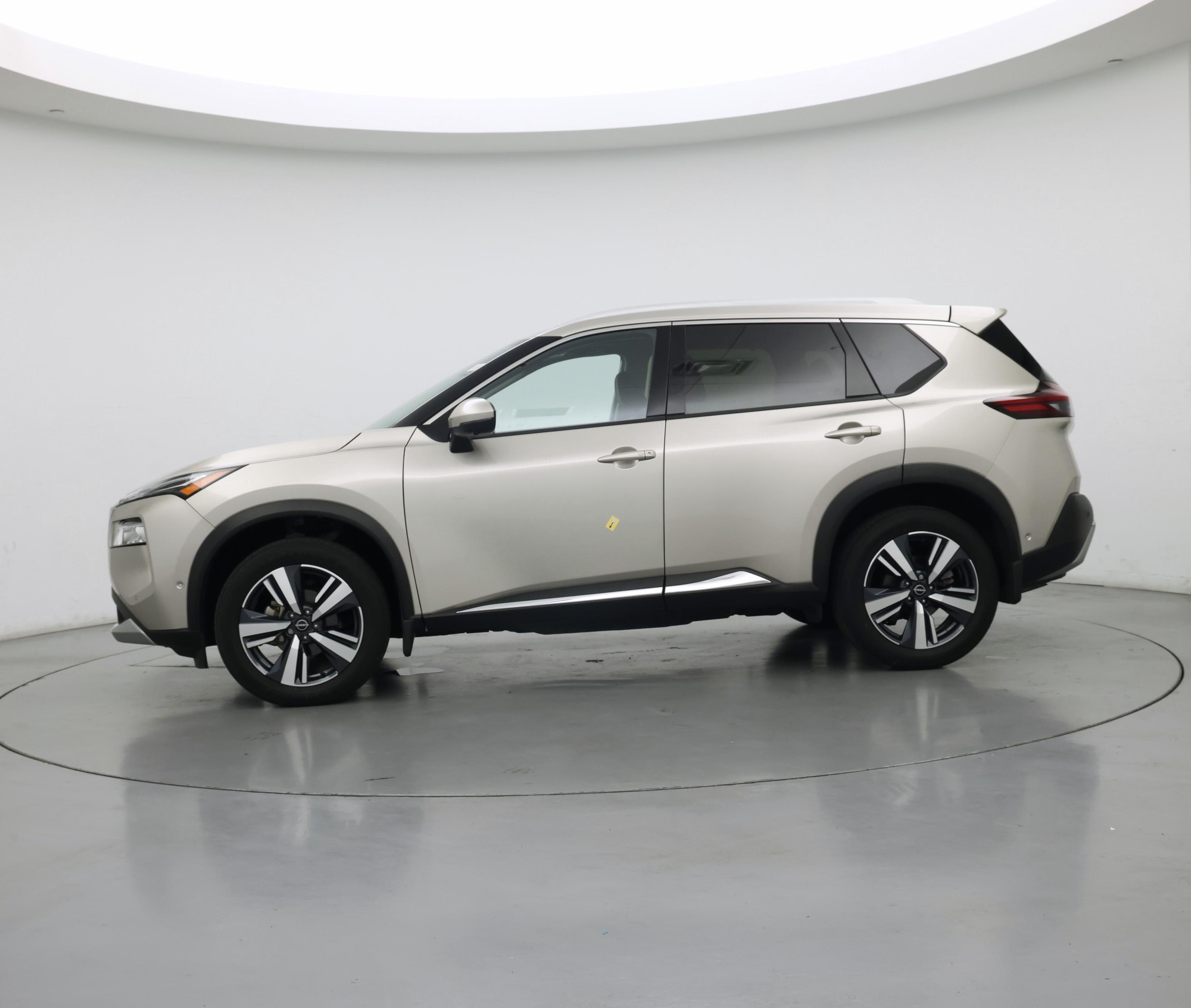 Thumbnail: 2023 Nissan Rogue - 3