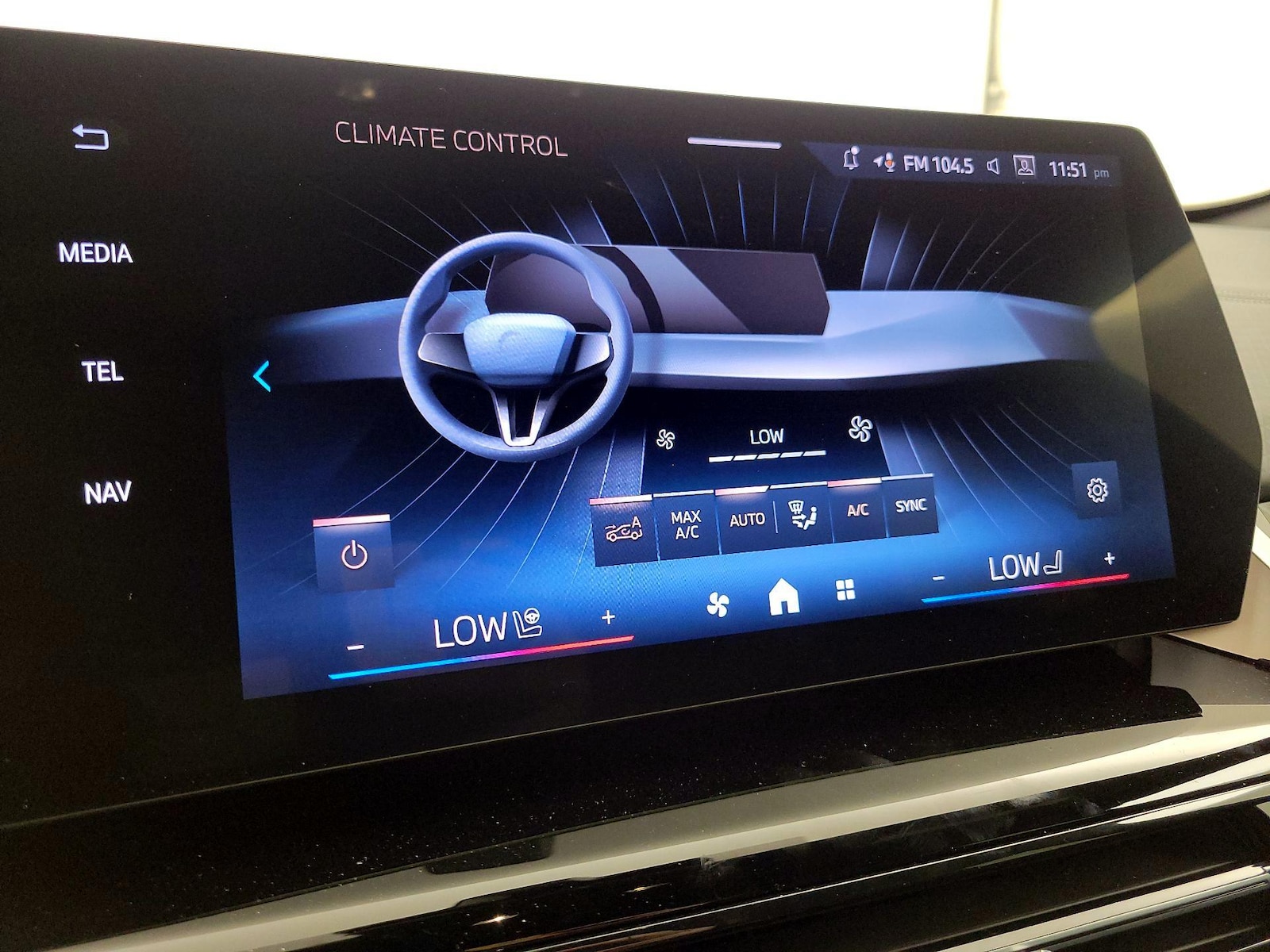 2025 BMW X2 28i - Photo 17