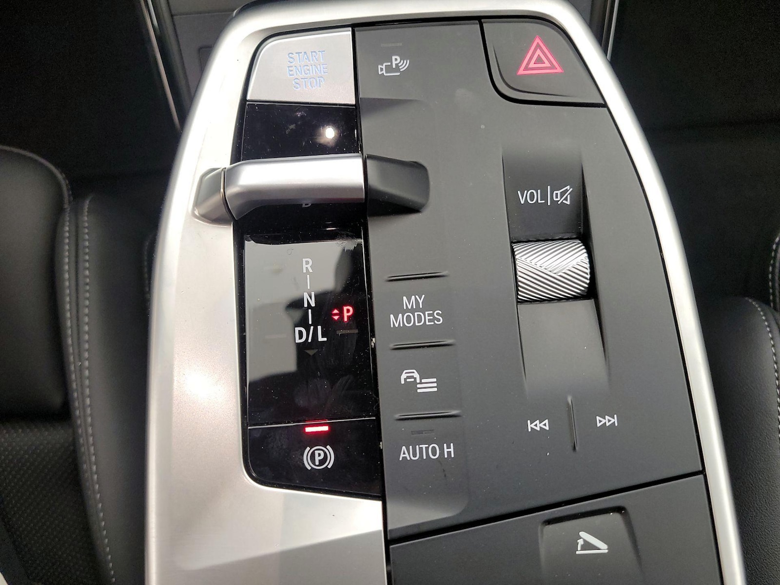 2025 BMW X2 28i - Photo 18