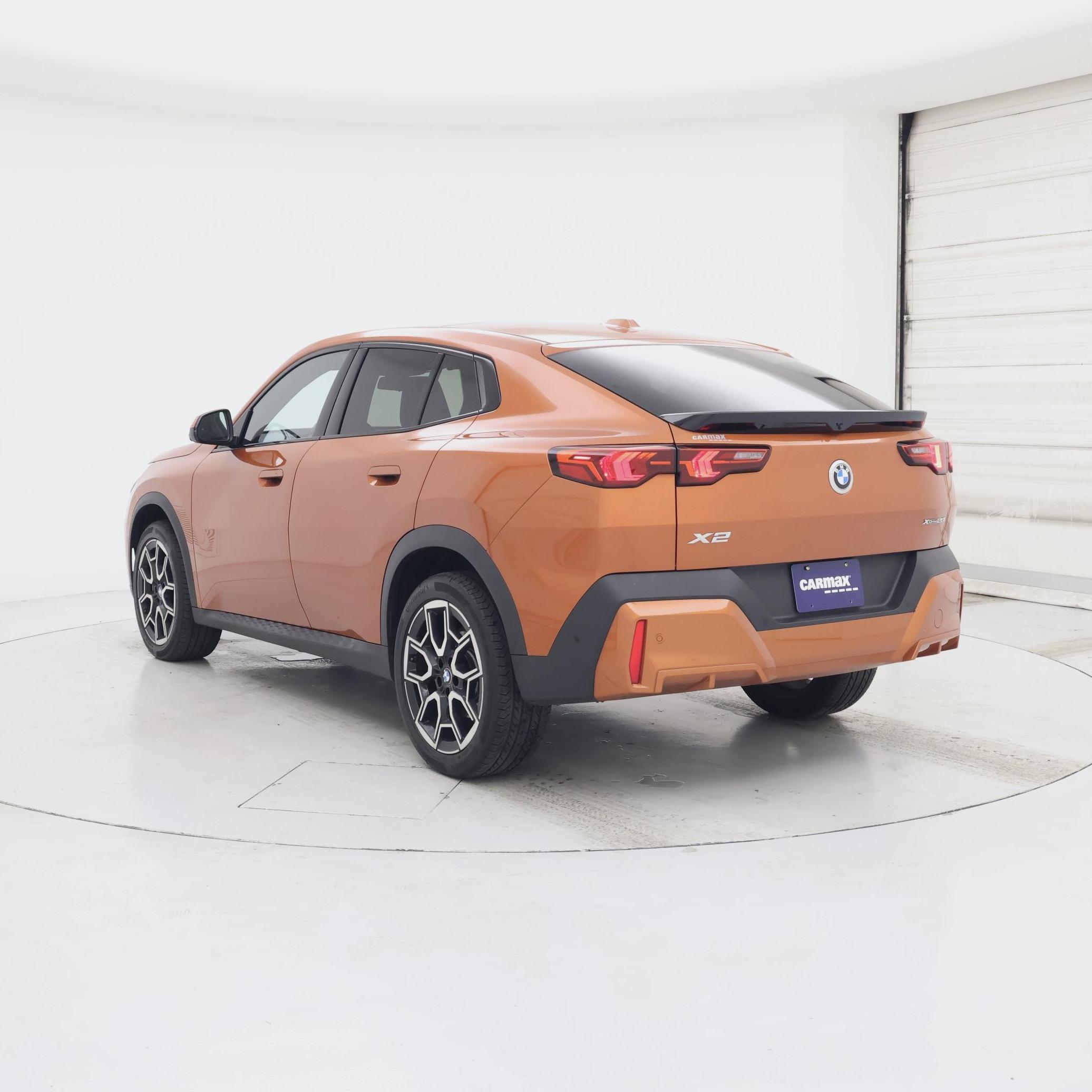 Thumbnail: 2025 BMW X2 - 2