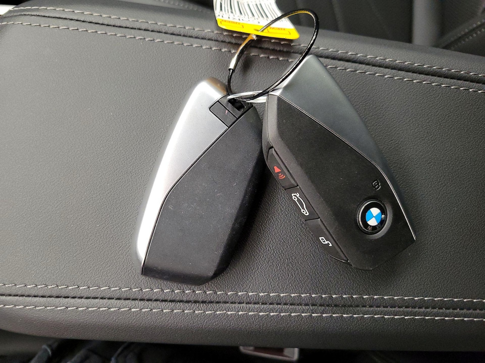 2025 BMW X2 28i - Photo 24