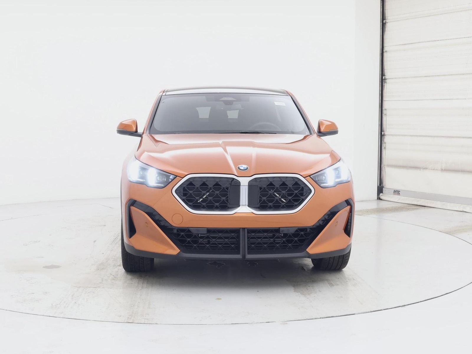 2025 BMW X2 28i - Photo 6