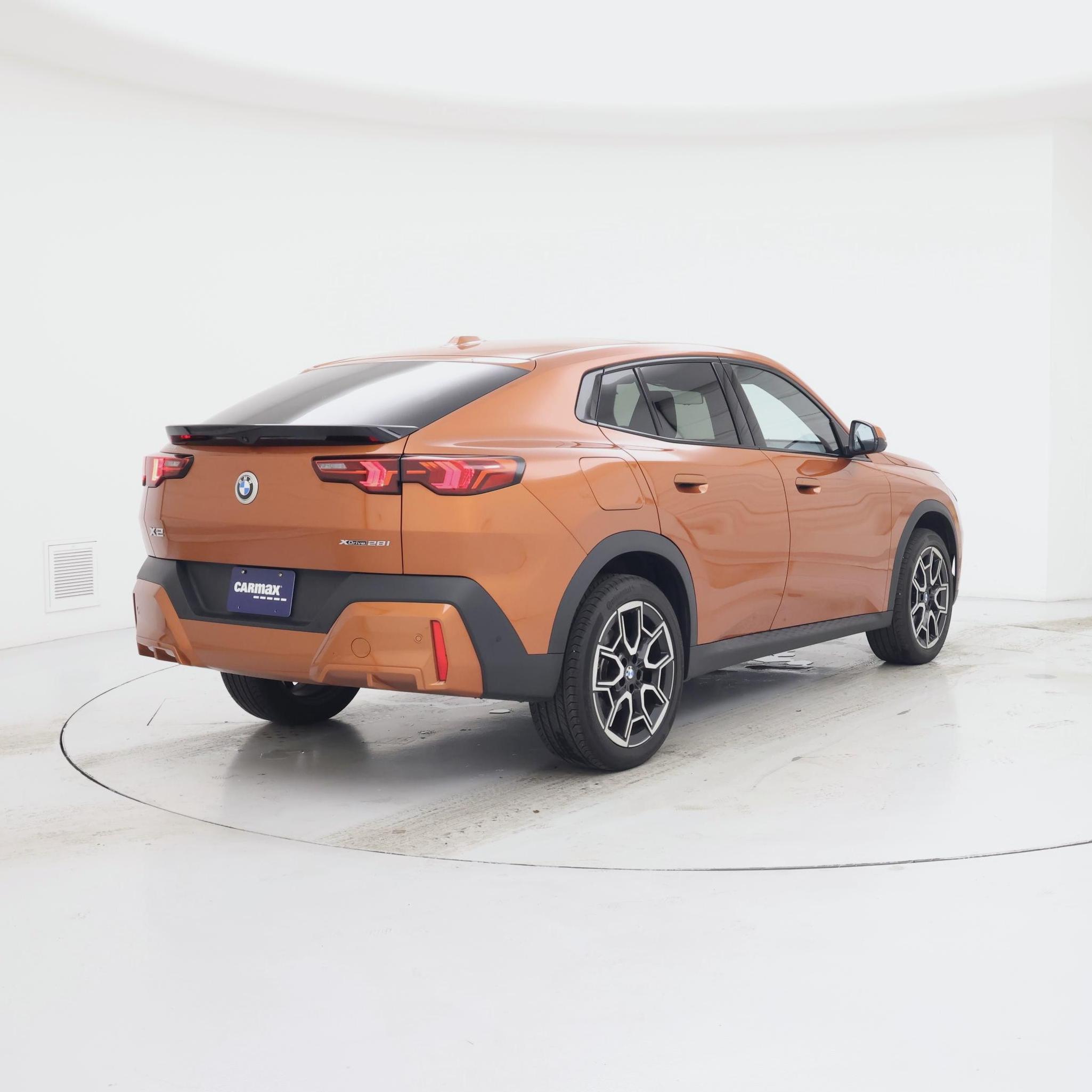 Thumbnail: 2025 BMW X2 - 8