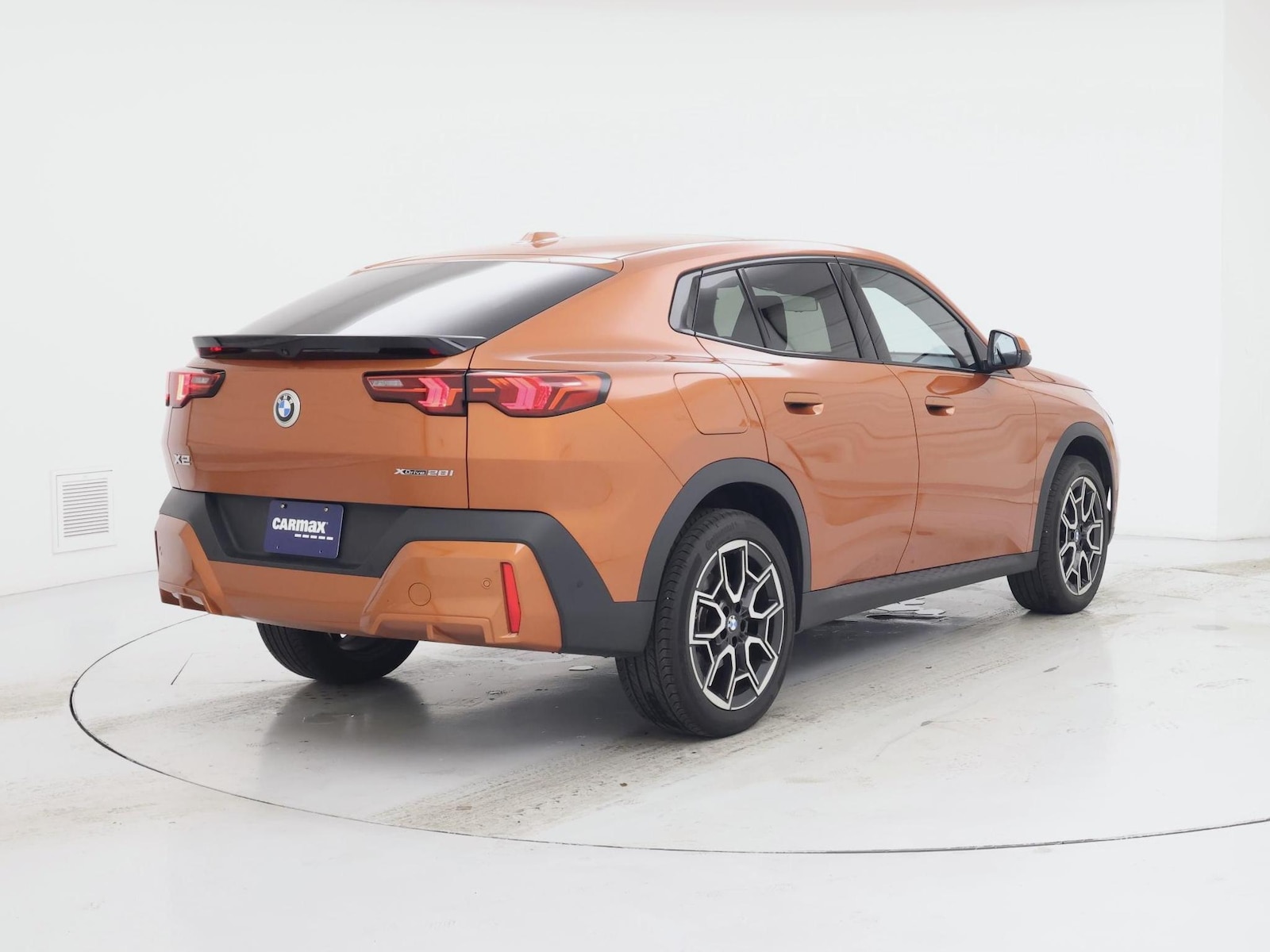 2025 BMW X2 28i - Photo 9