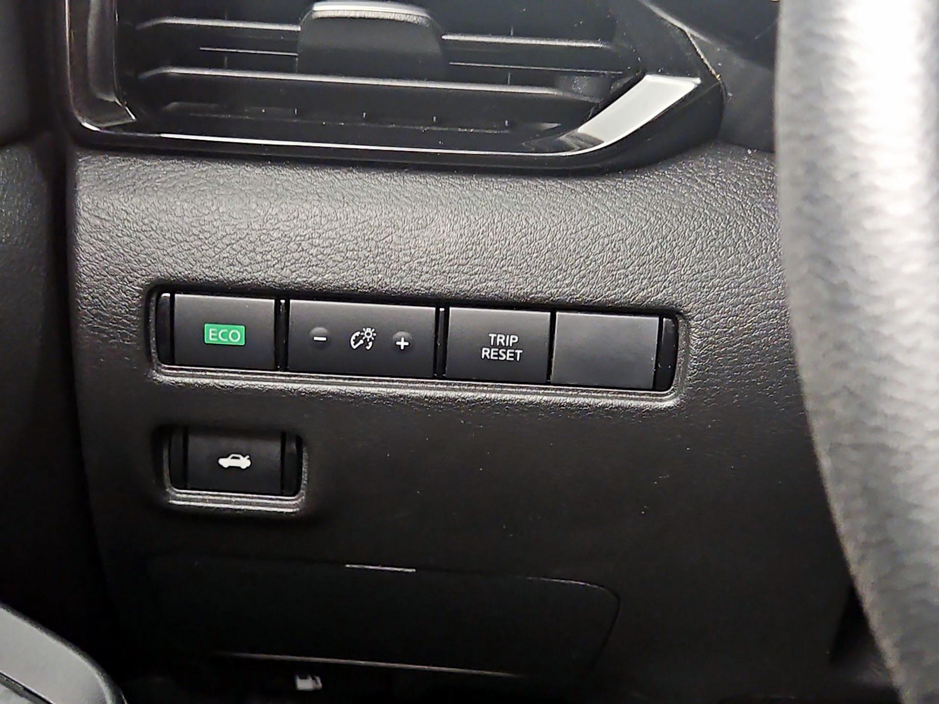 Thumbnail: 2025 Nissan Sentra - 11