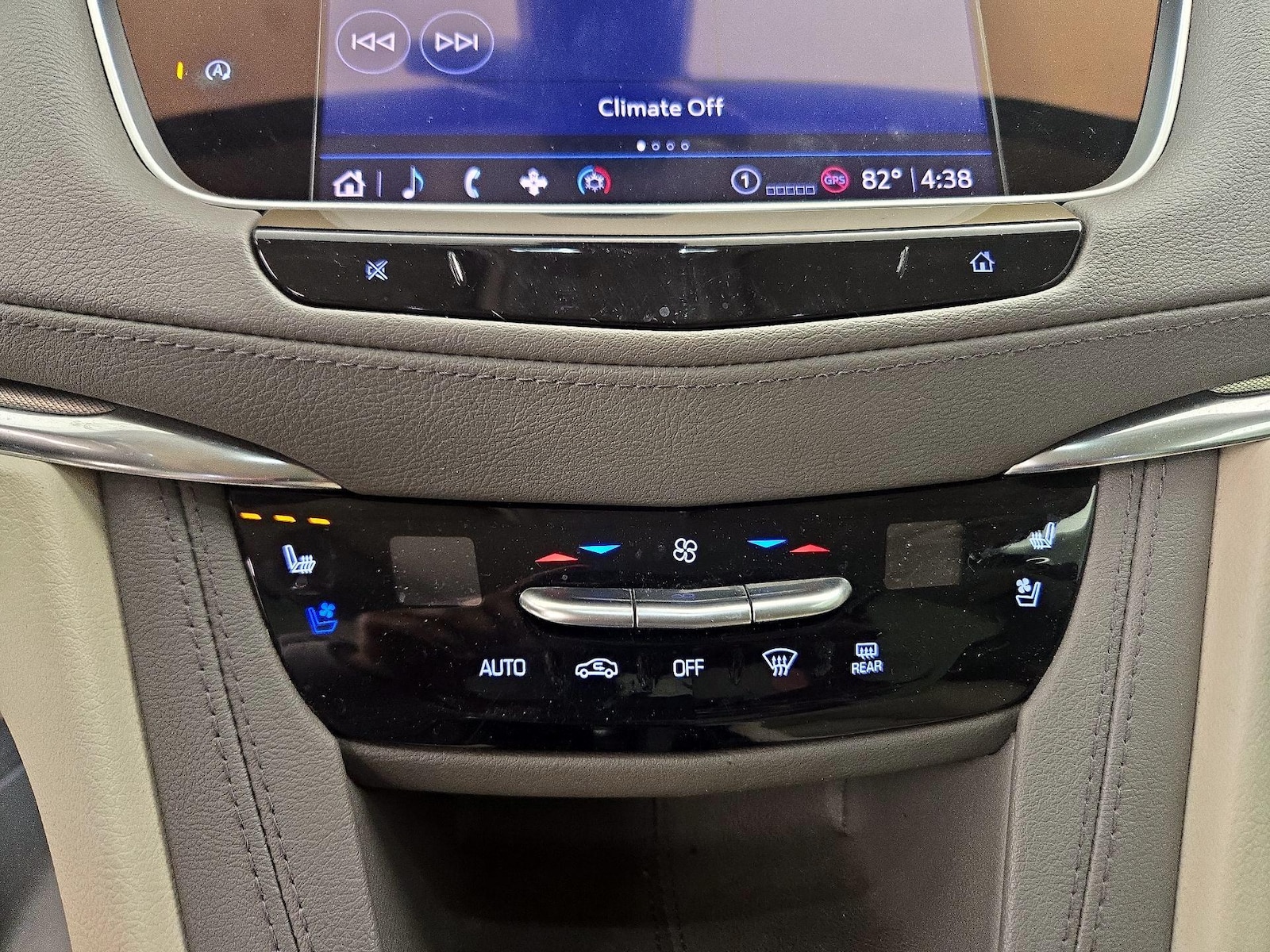 2022 Cadillac XT5 Premium Luxury - Photo 16