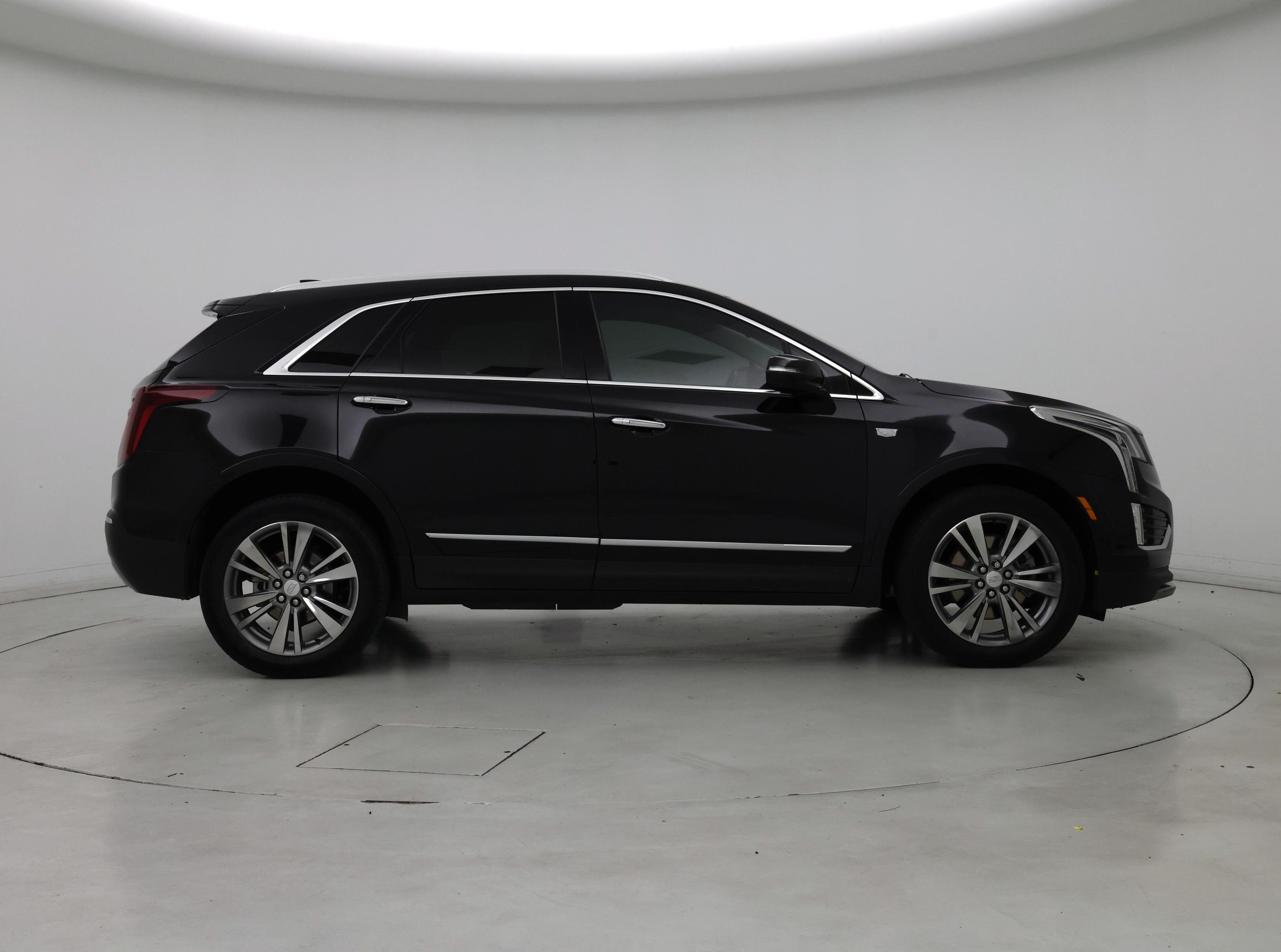 Thumbnail: 2022 Cadillac XT5 - 7