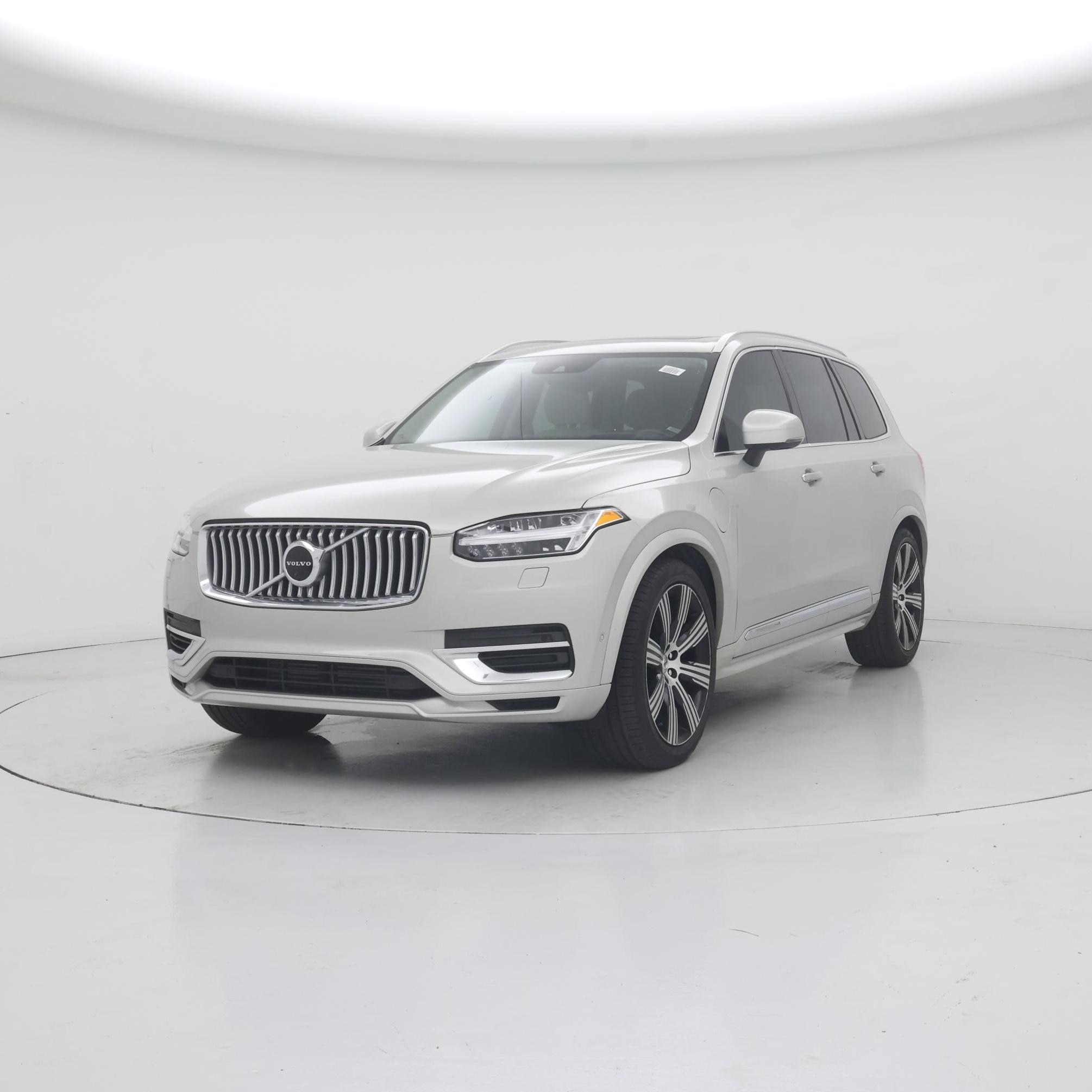 Thumbnail: 2022 Volvo XC90 - 4