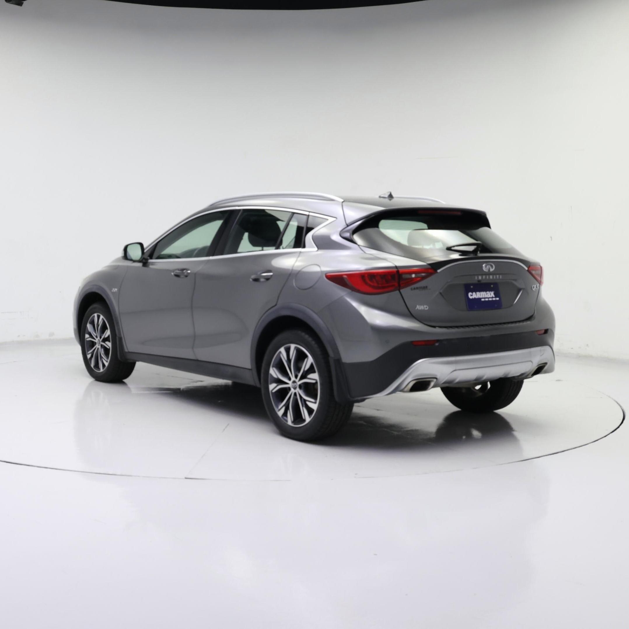 Thumbnail: 2018 INFINITI QX30 - 2