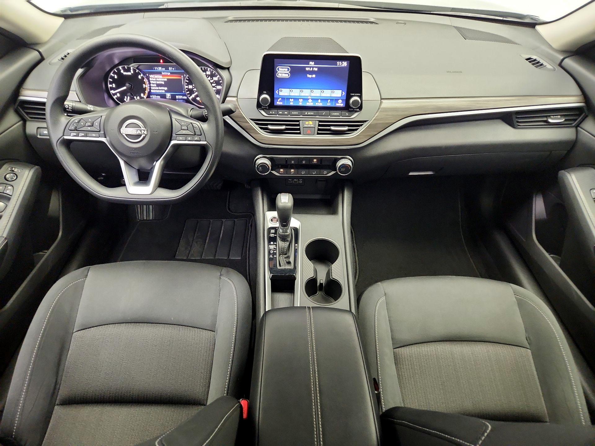 Thumbnail: 2025 Nissan Altima - 9