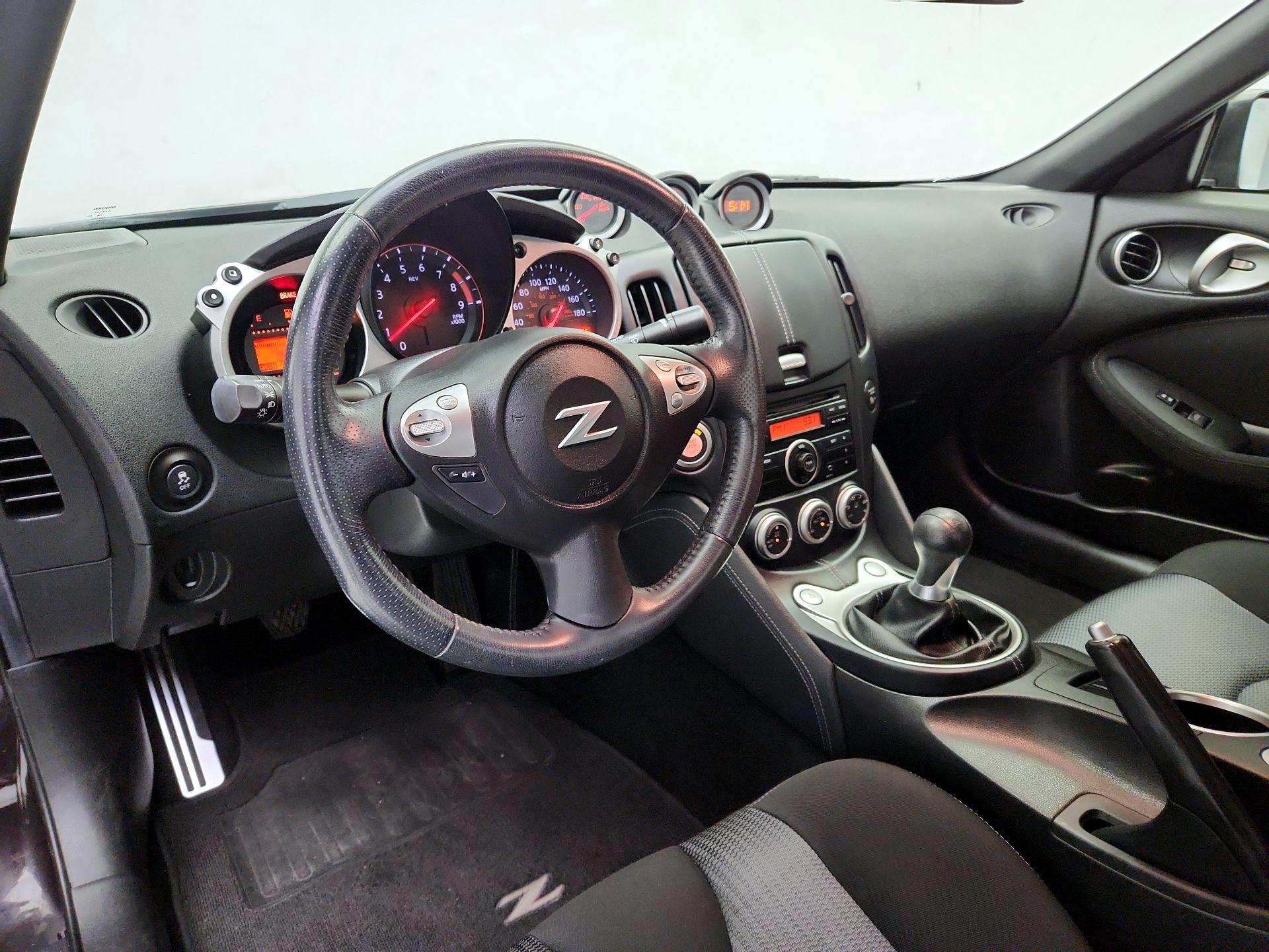 Thumbnail: 2014 Nissan Z - 9