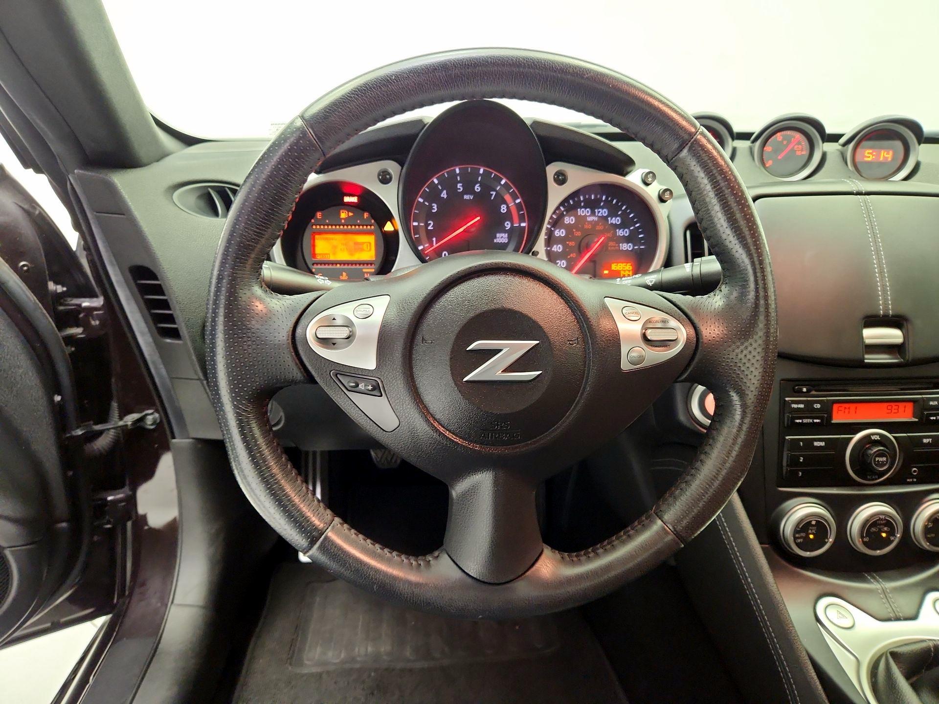 Thumbnail: 2014 Nissan Z - 10
