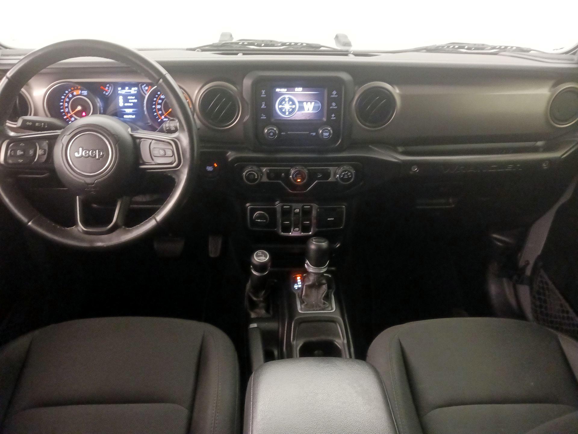 Thumbnail: 2020 Jeep Wrangler - 9