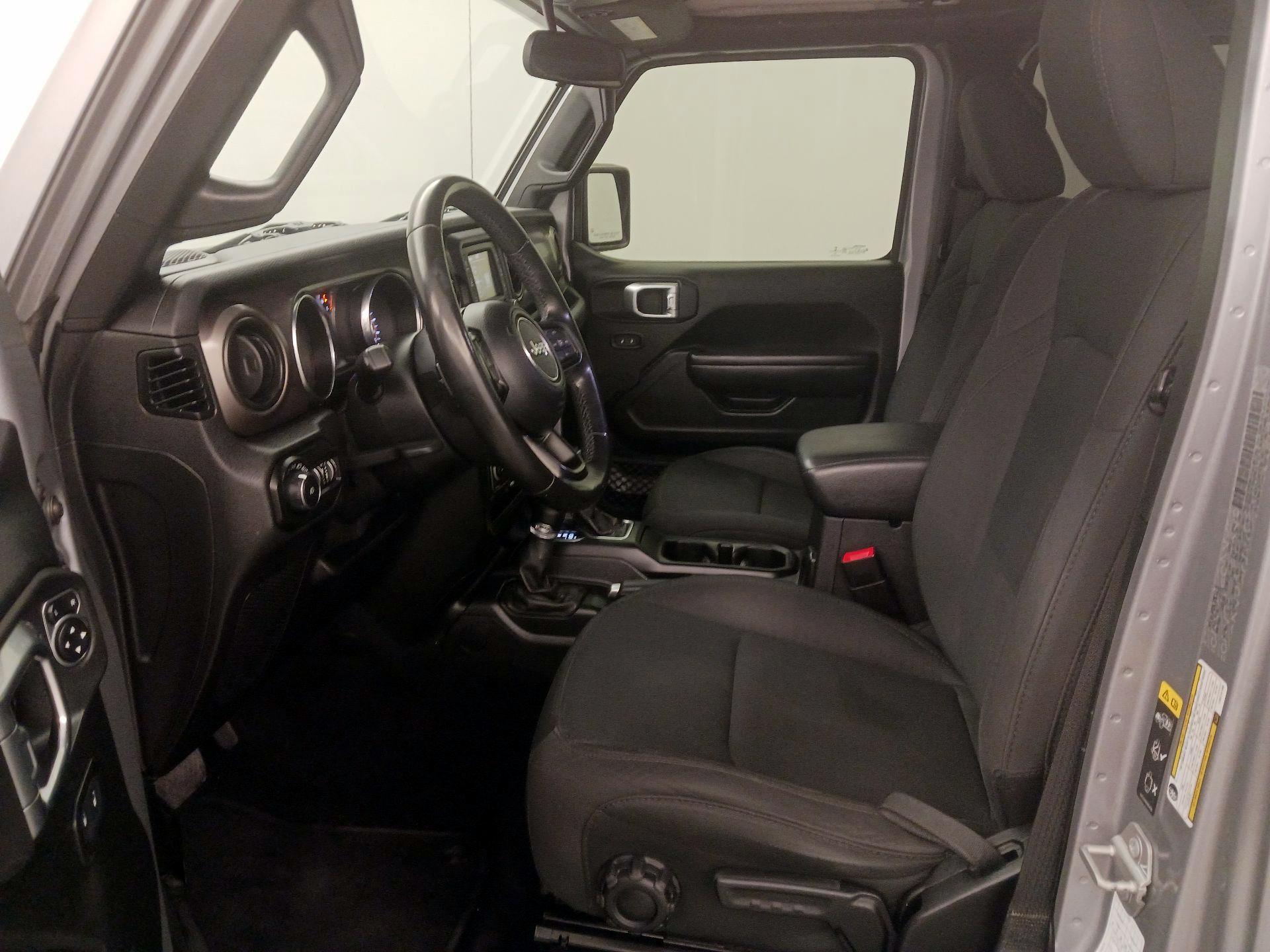 Thumbnail: 2020 Jeep Wrangler - 11