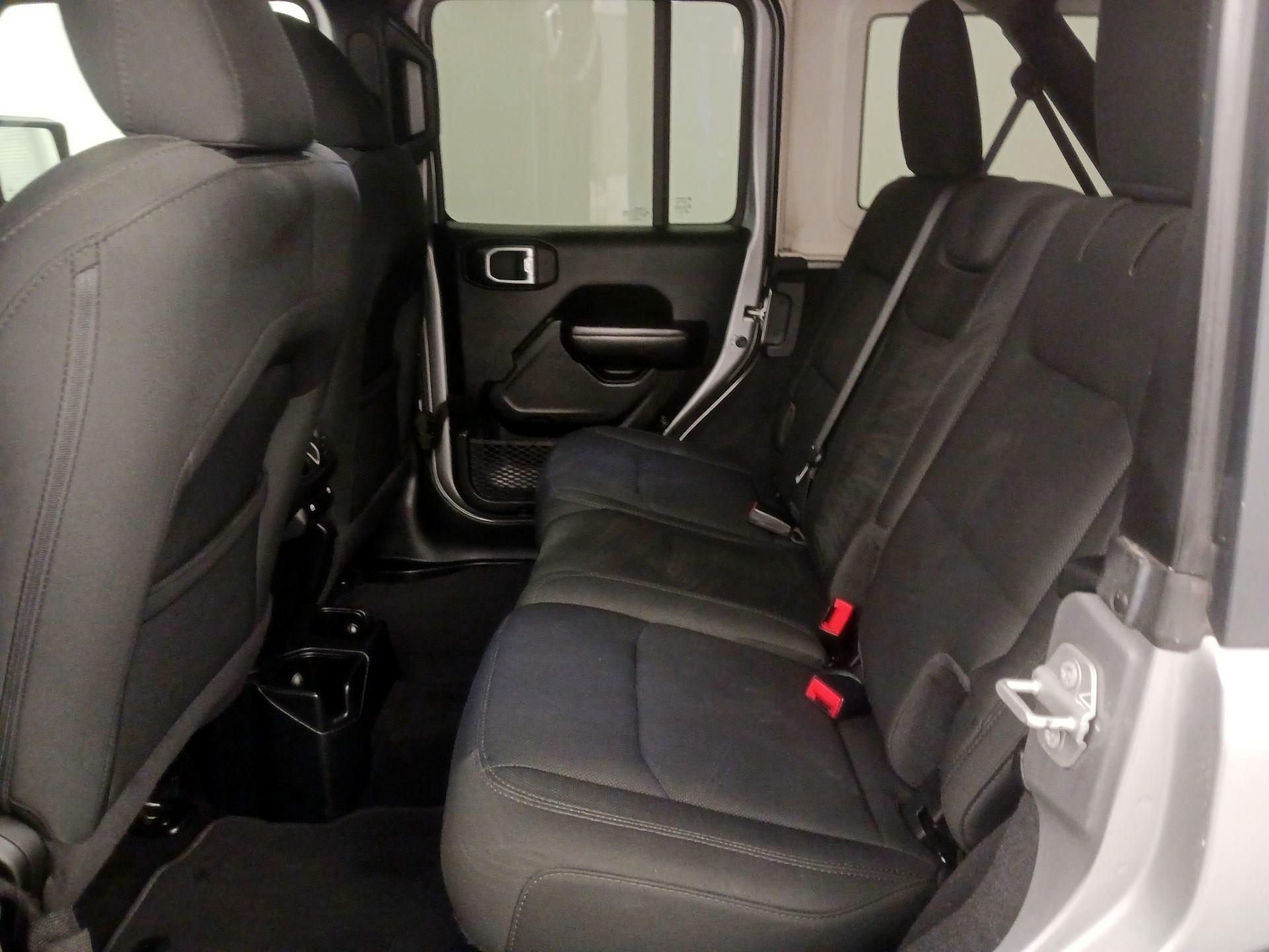 Thumbnail: 2020 Jeep Wrangler - 19