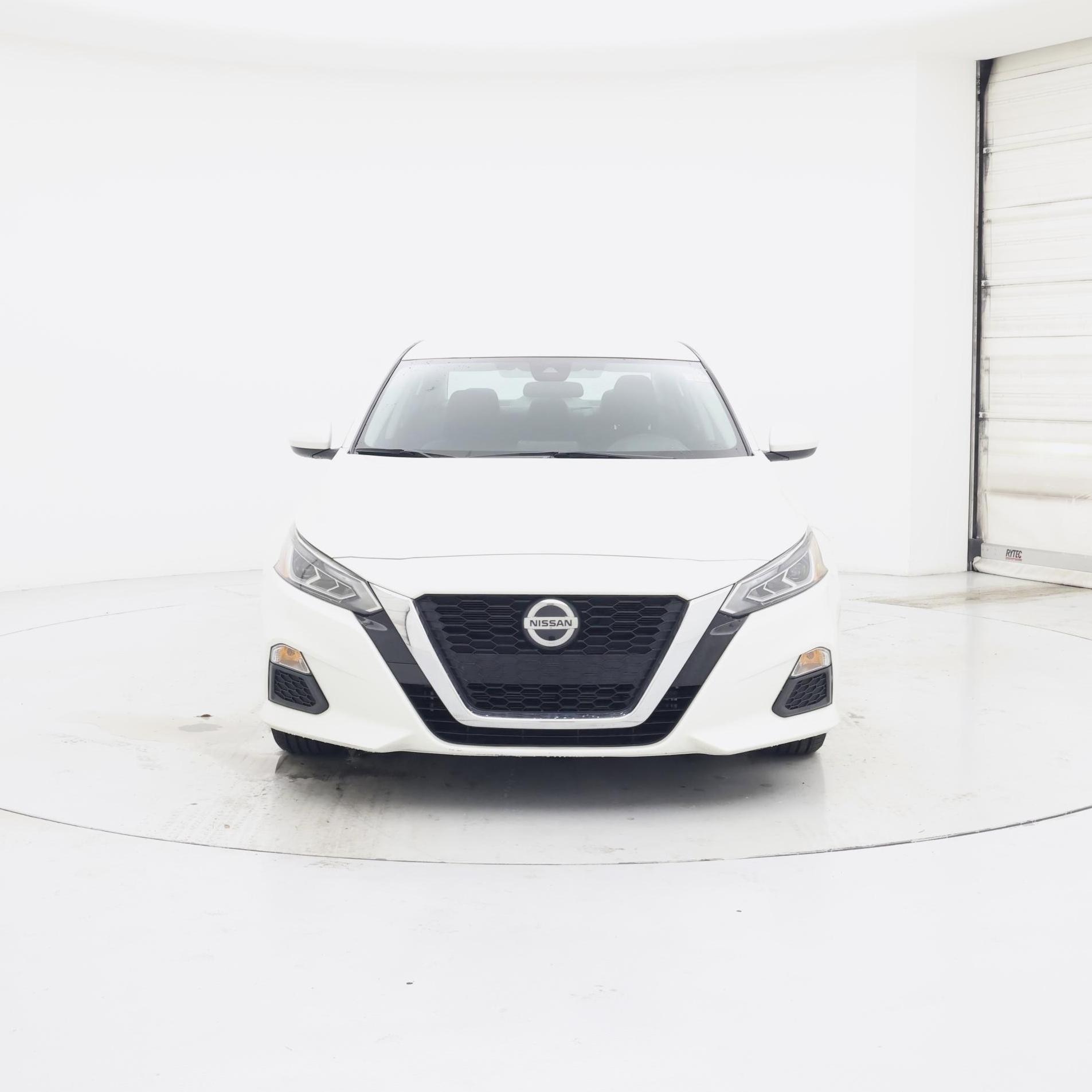 Thumbnail: 2022 Nissan Altima - 5