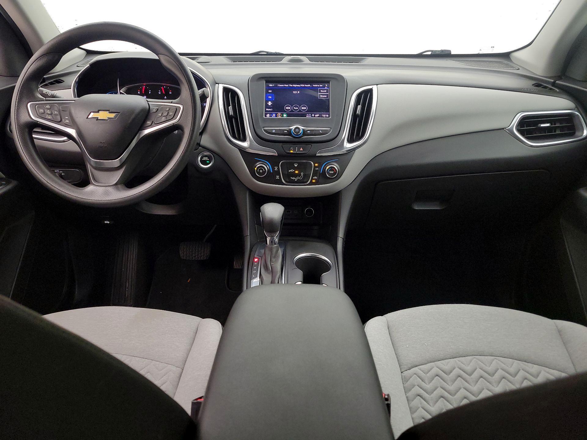 Thumbnail: 2022 Chevrolet Equinox - 9