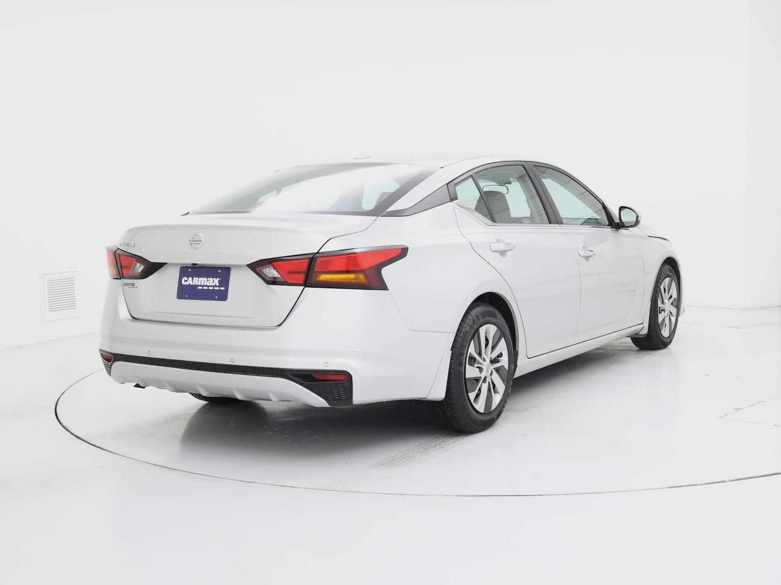 2020 Nissan Altima S - Photo 9