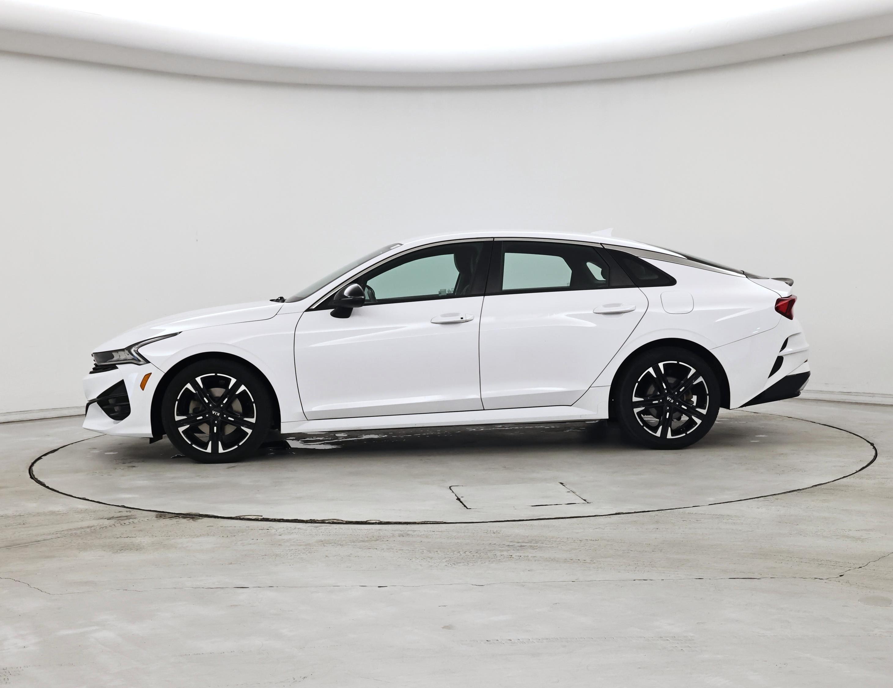 Thumbnail: 2021 Kia K5 - 3