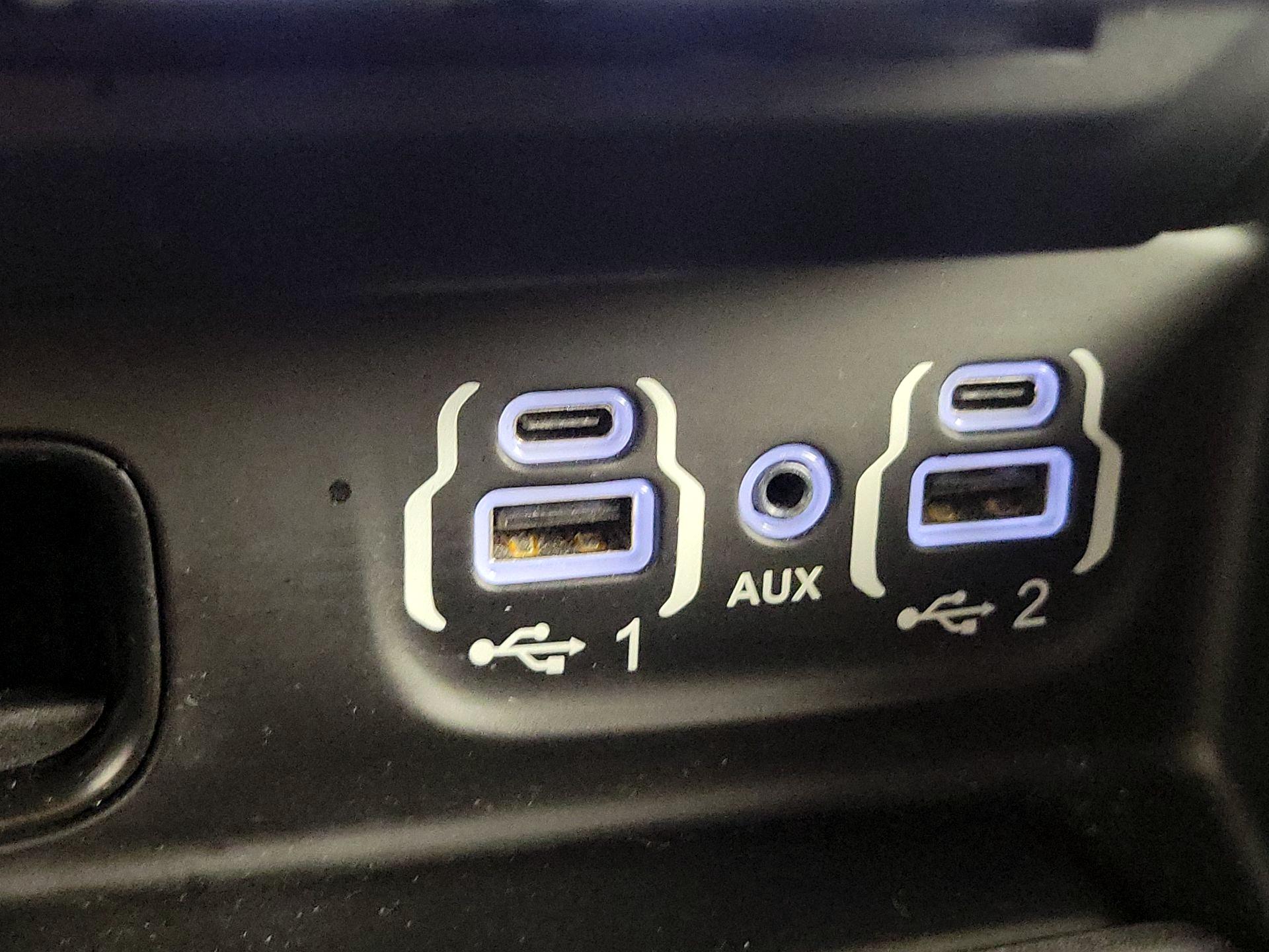 Thumbnail: 2021 RAM 1500 - 18