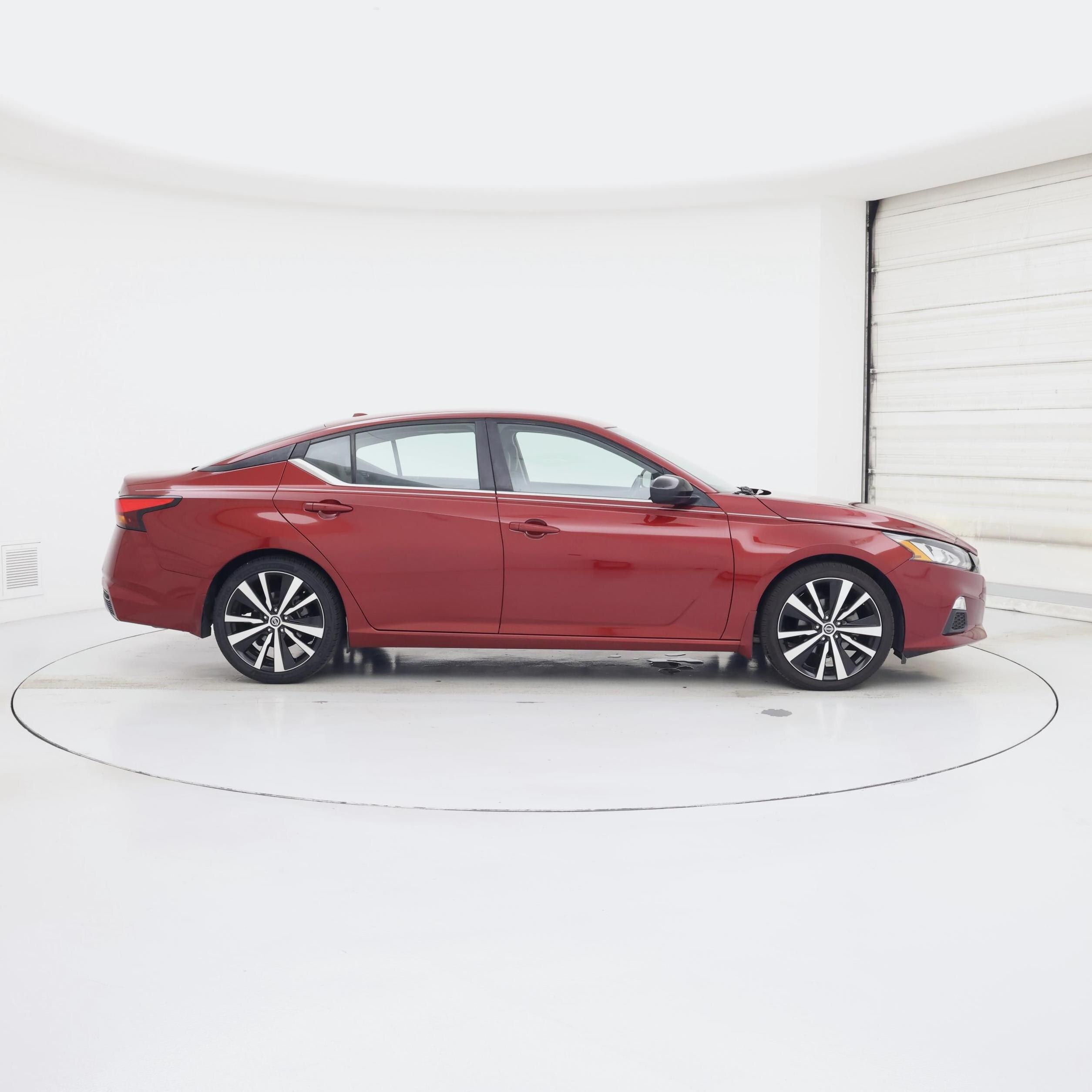 Thumbnail: 2022 Nissan Altima - 7