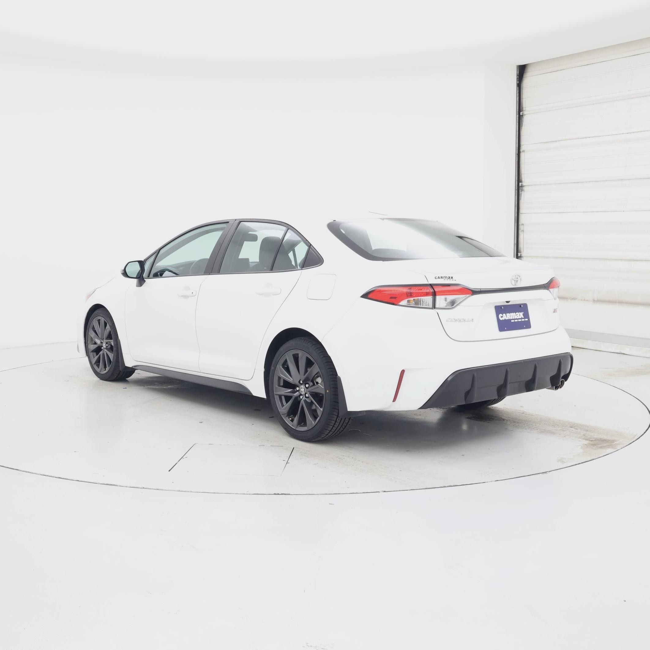 Thumbnail: 2024 Toyota Corolla - 2