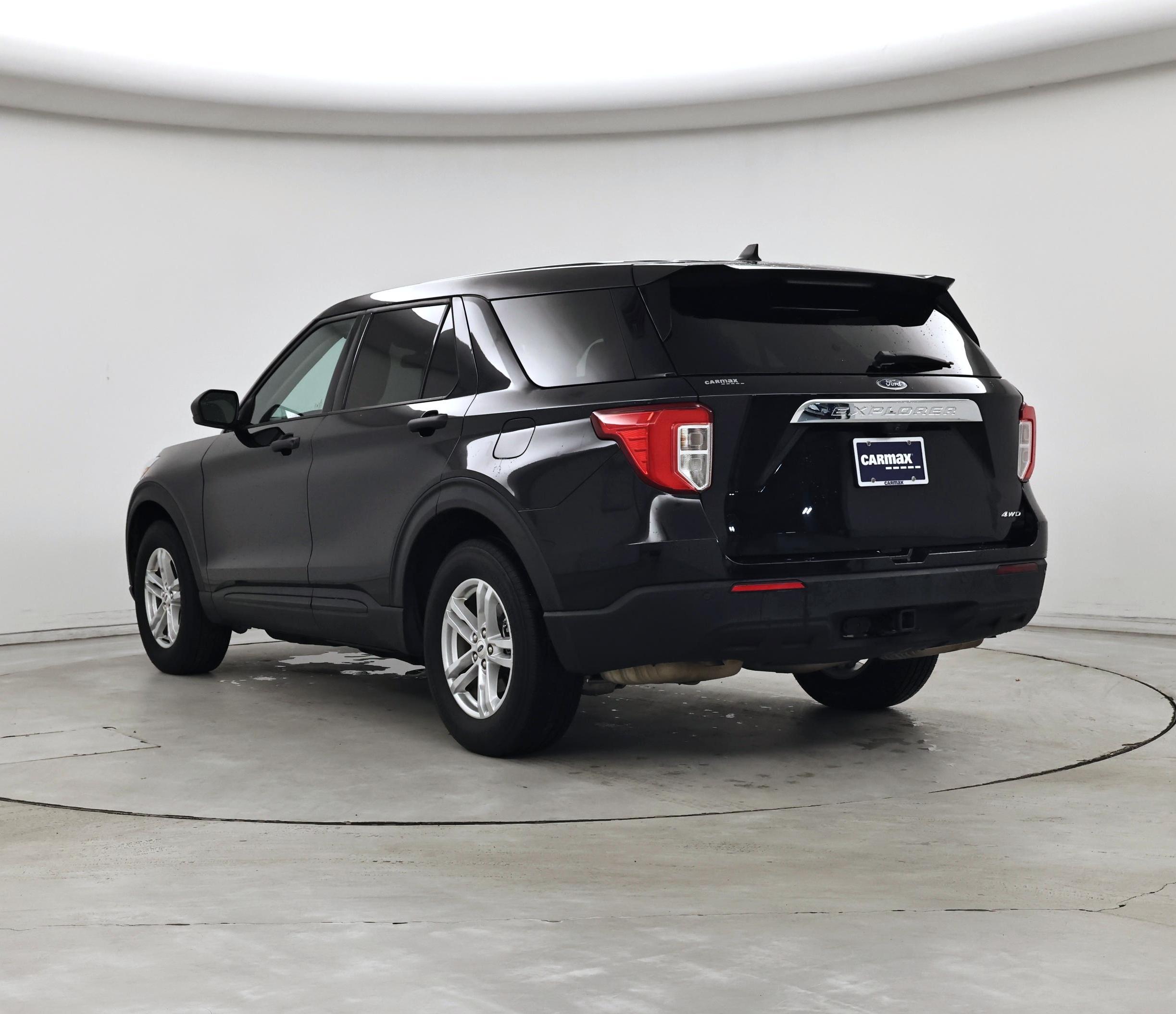 Thumbnail: 2022 Ford Explorer - 2