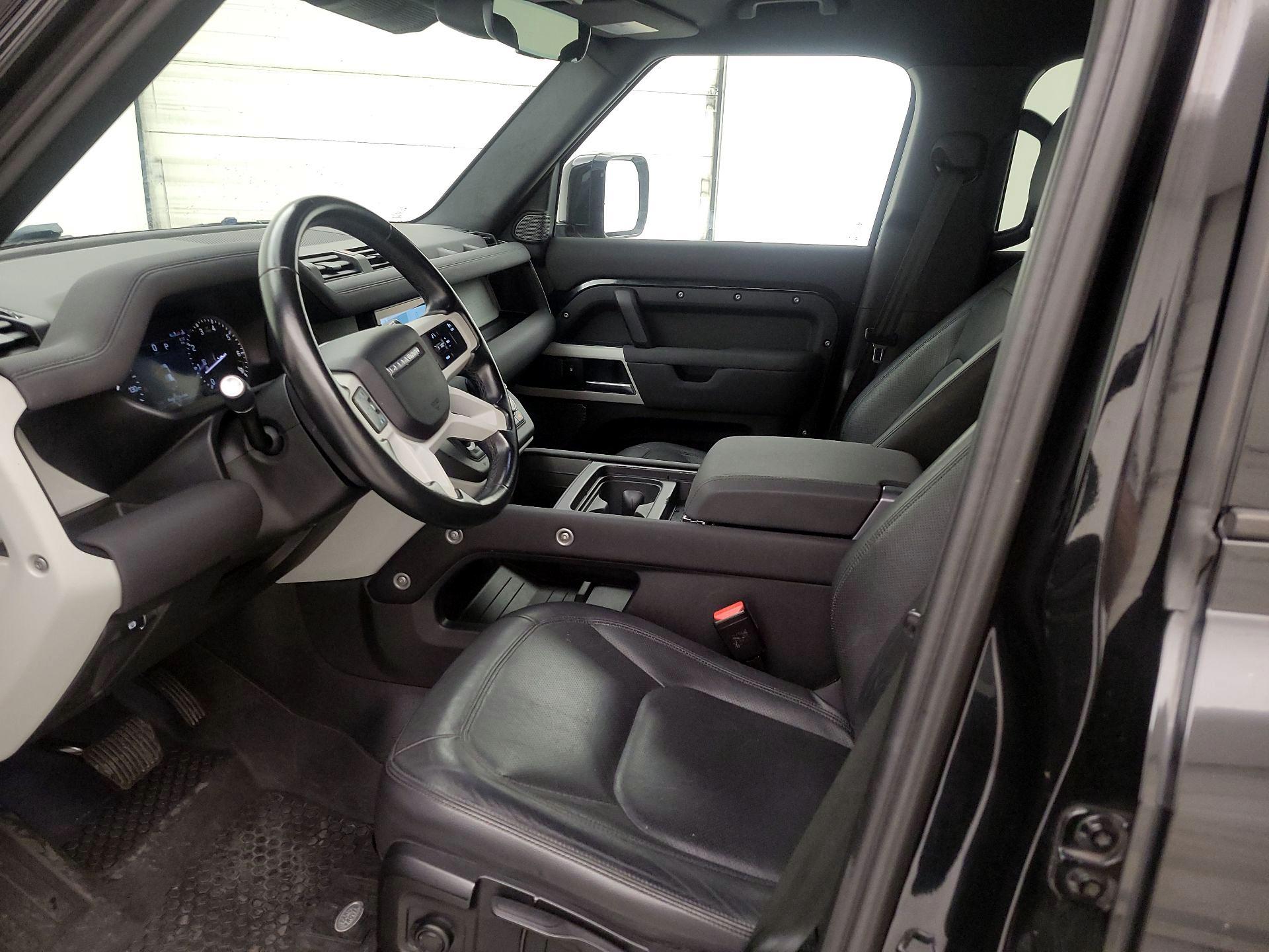 Thumbnail: 2023 Land Rover Defender - 11