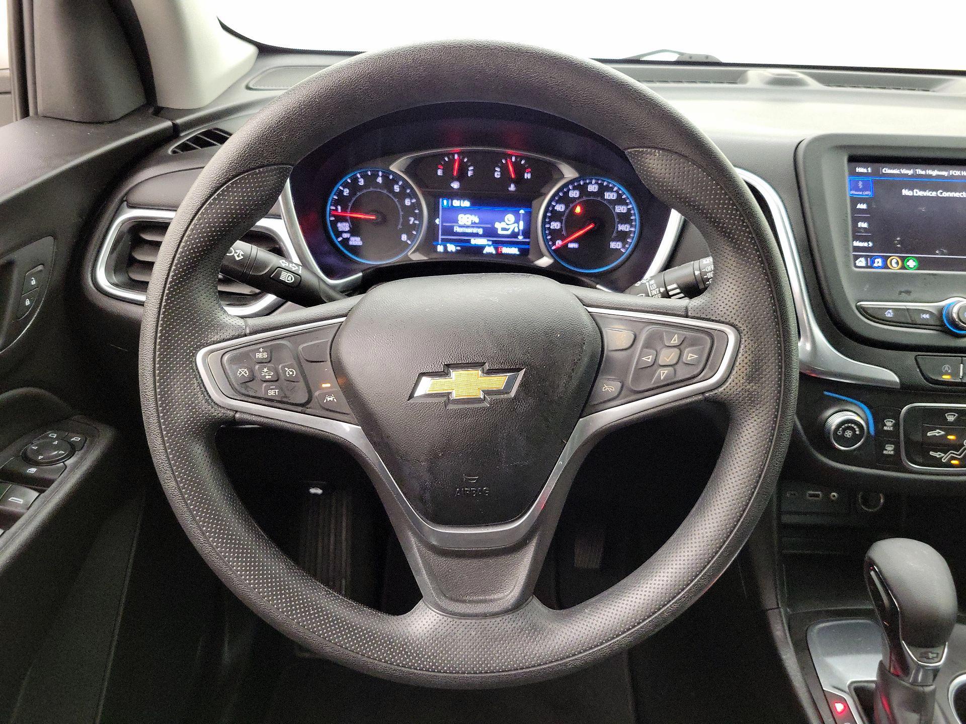 Thumbnail: 2022 Chevrolet Equinox - 10