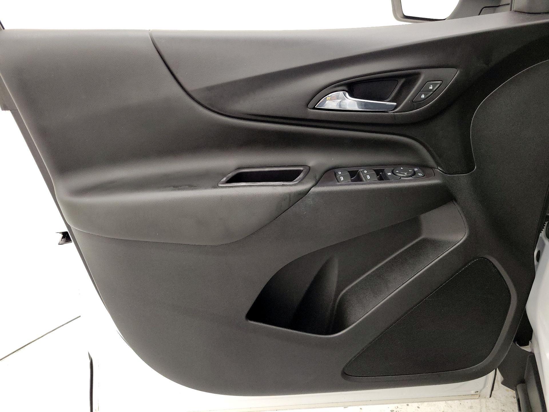 Thumbnail: 2022 Chevrolet Equinox - 12
