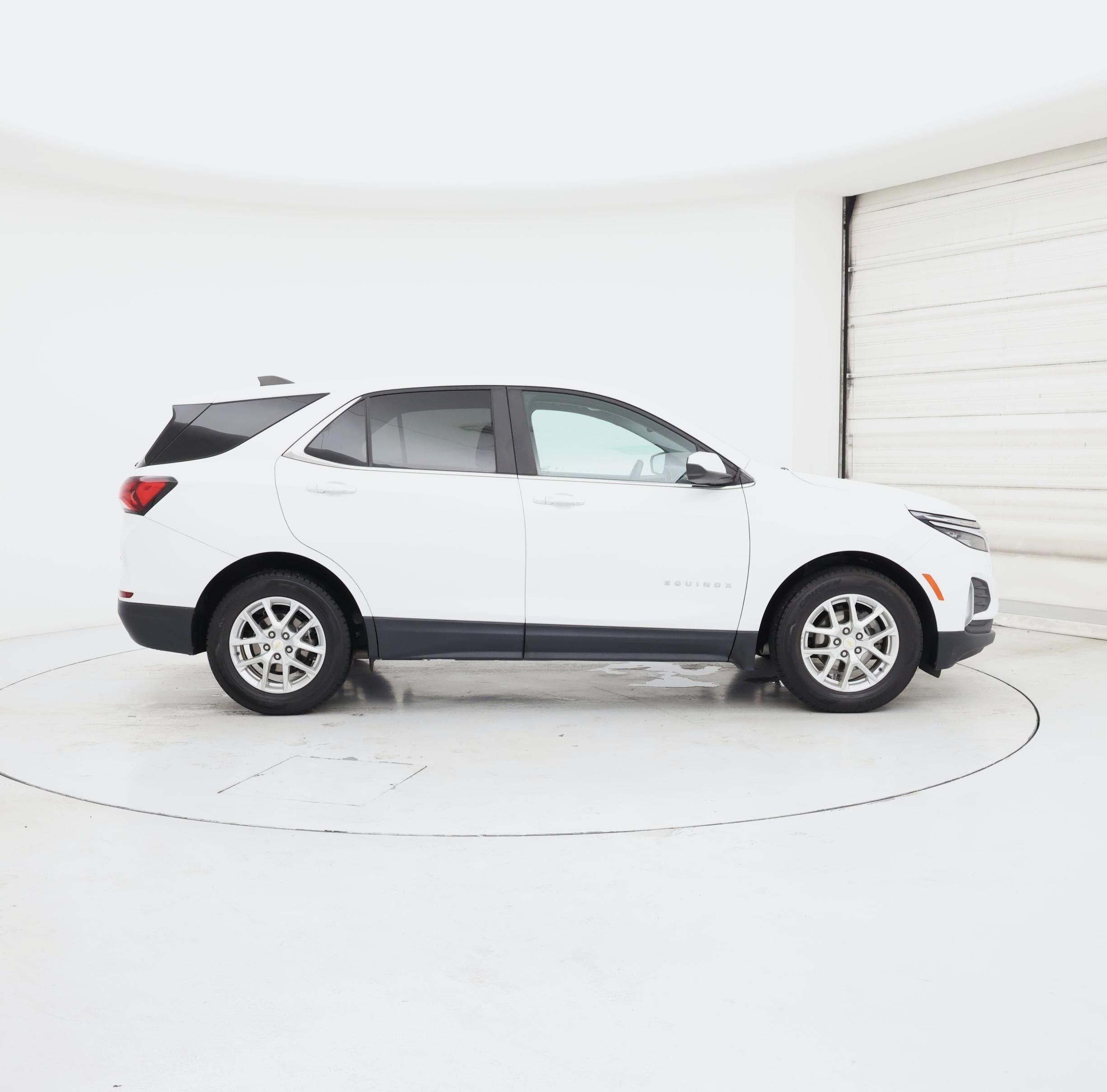 Thumbnail: 2022 Chevrolet Equinox - 7