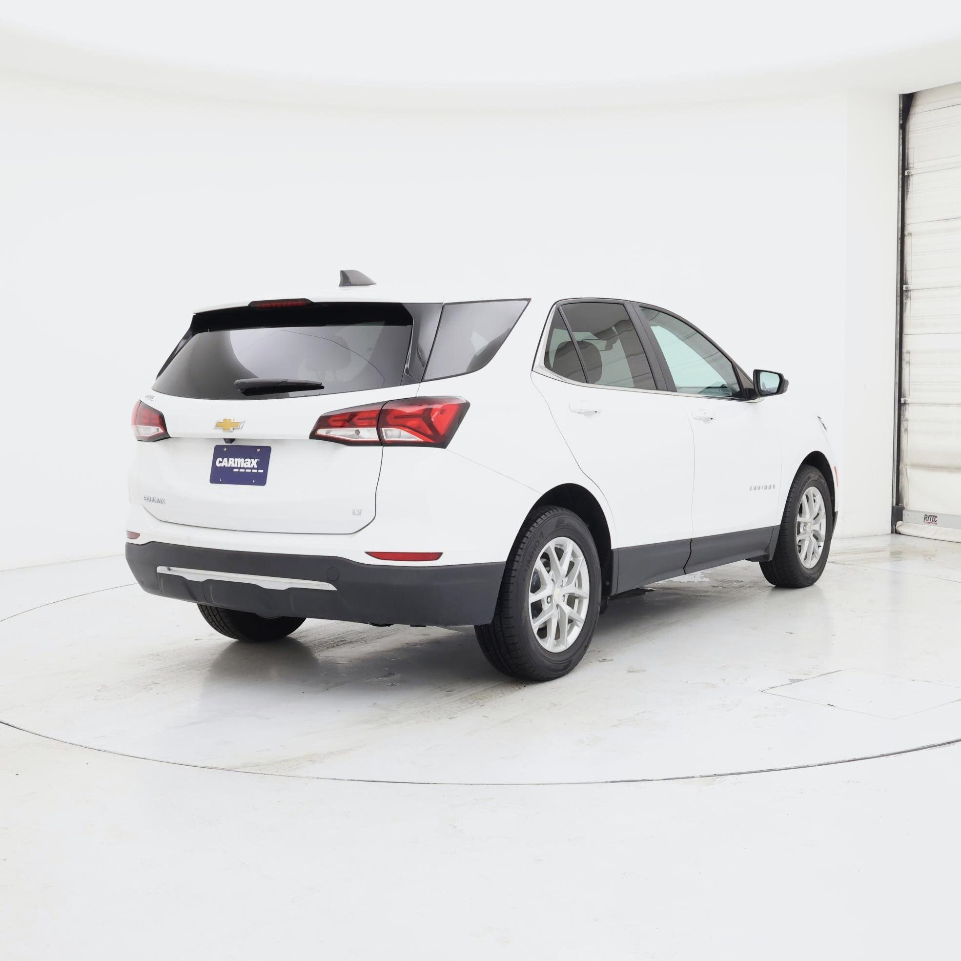 Thumbnail: 2022 Chevrolet Equinox - 8