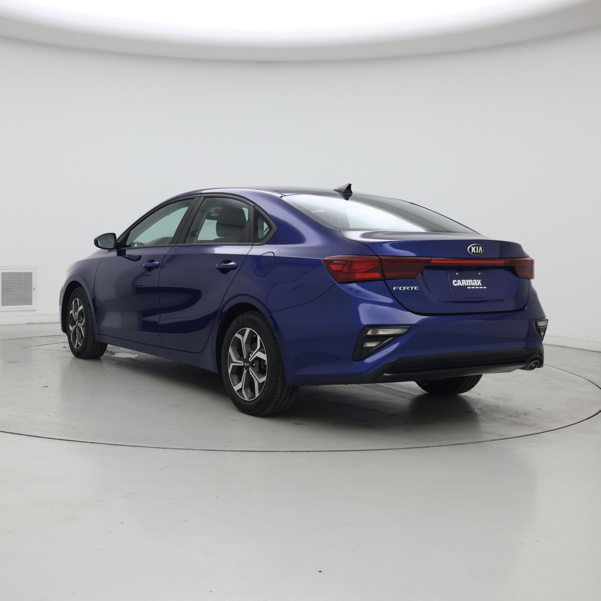 Thumbnail: 2021 Kia Forte - 2