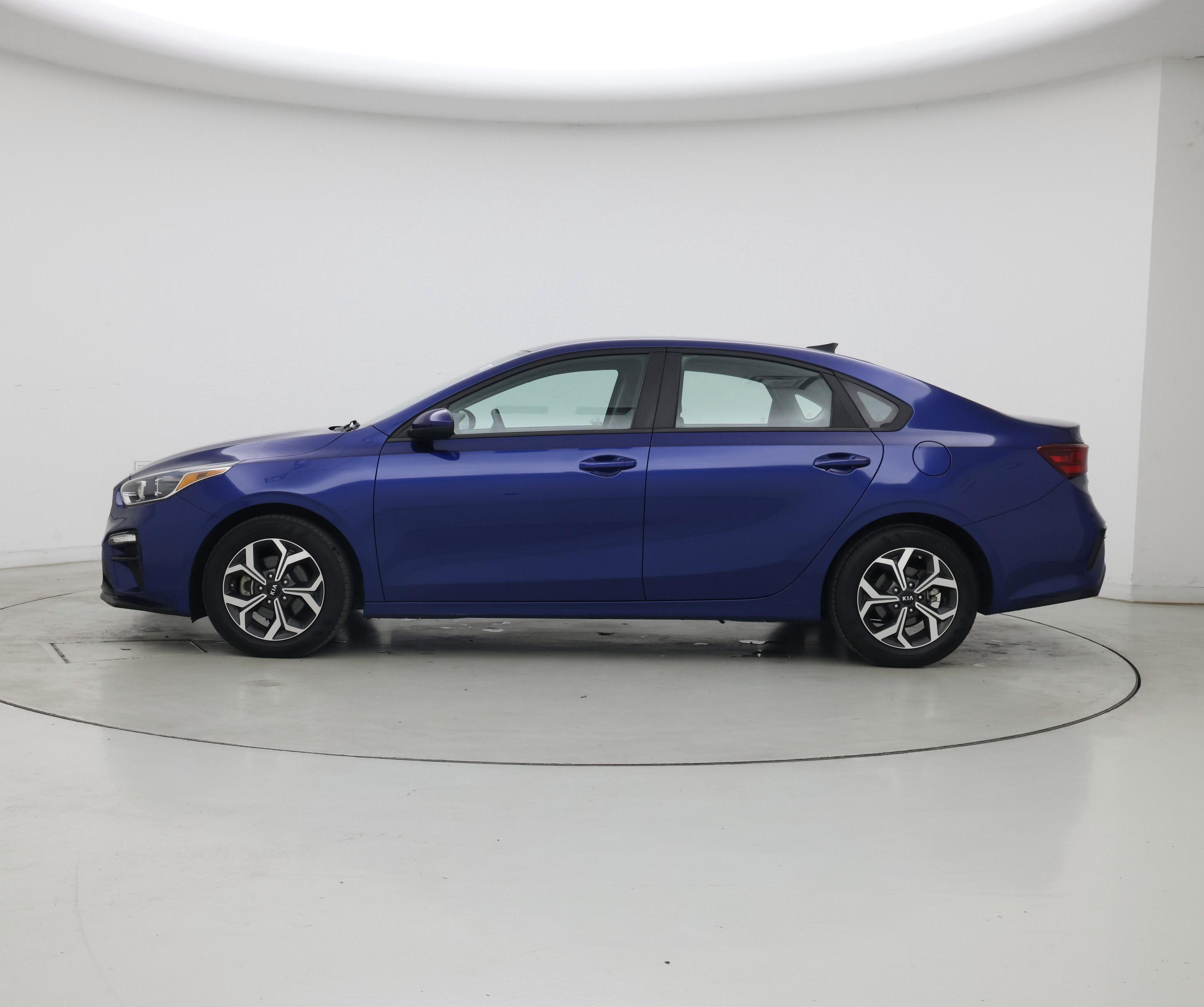 Thumbnail: 2021 Kia Forte - 3