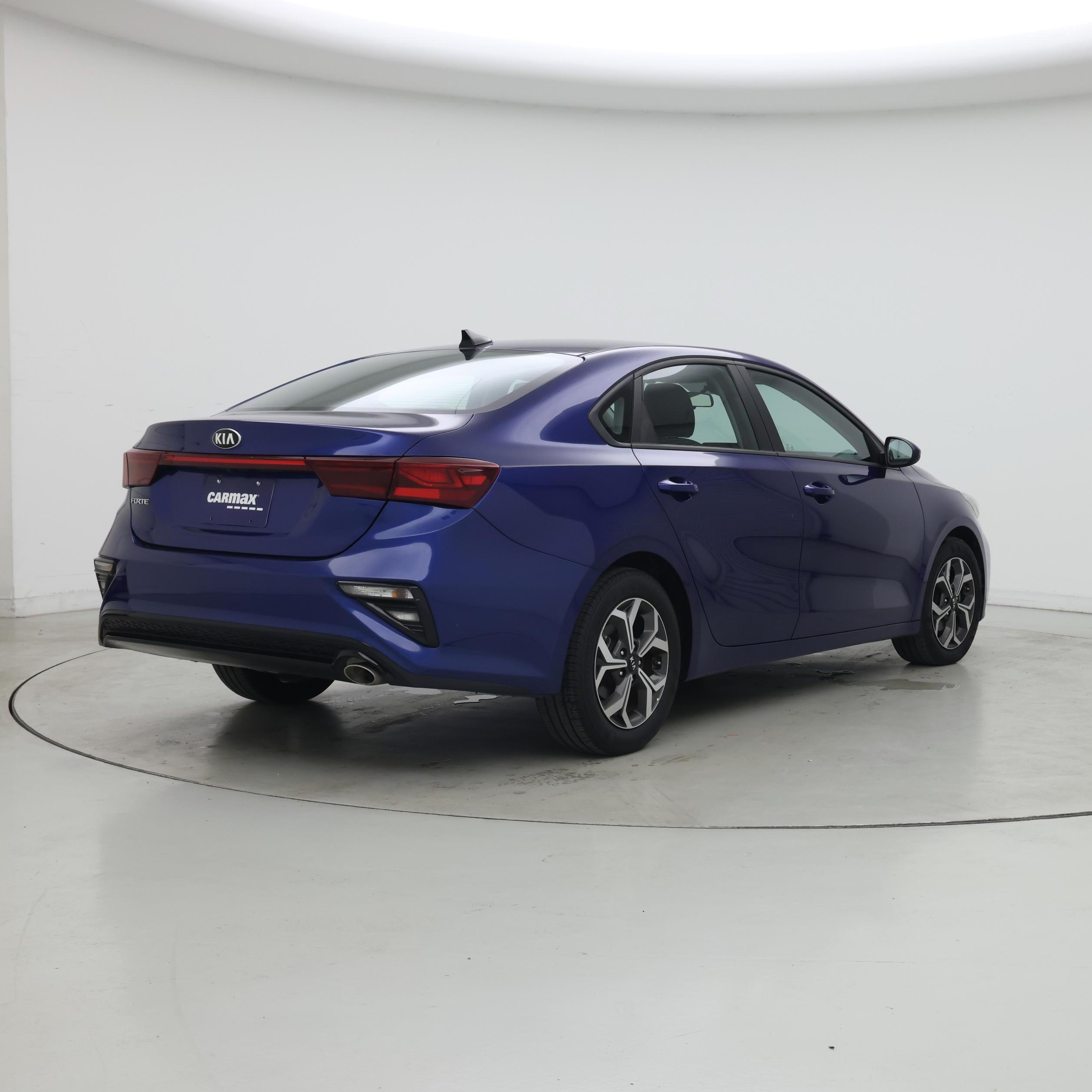 Thumbnail: 2021 Kia Forte - 8