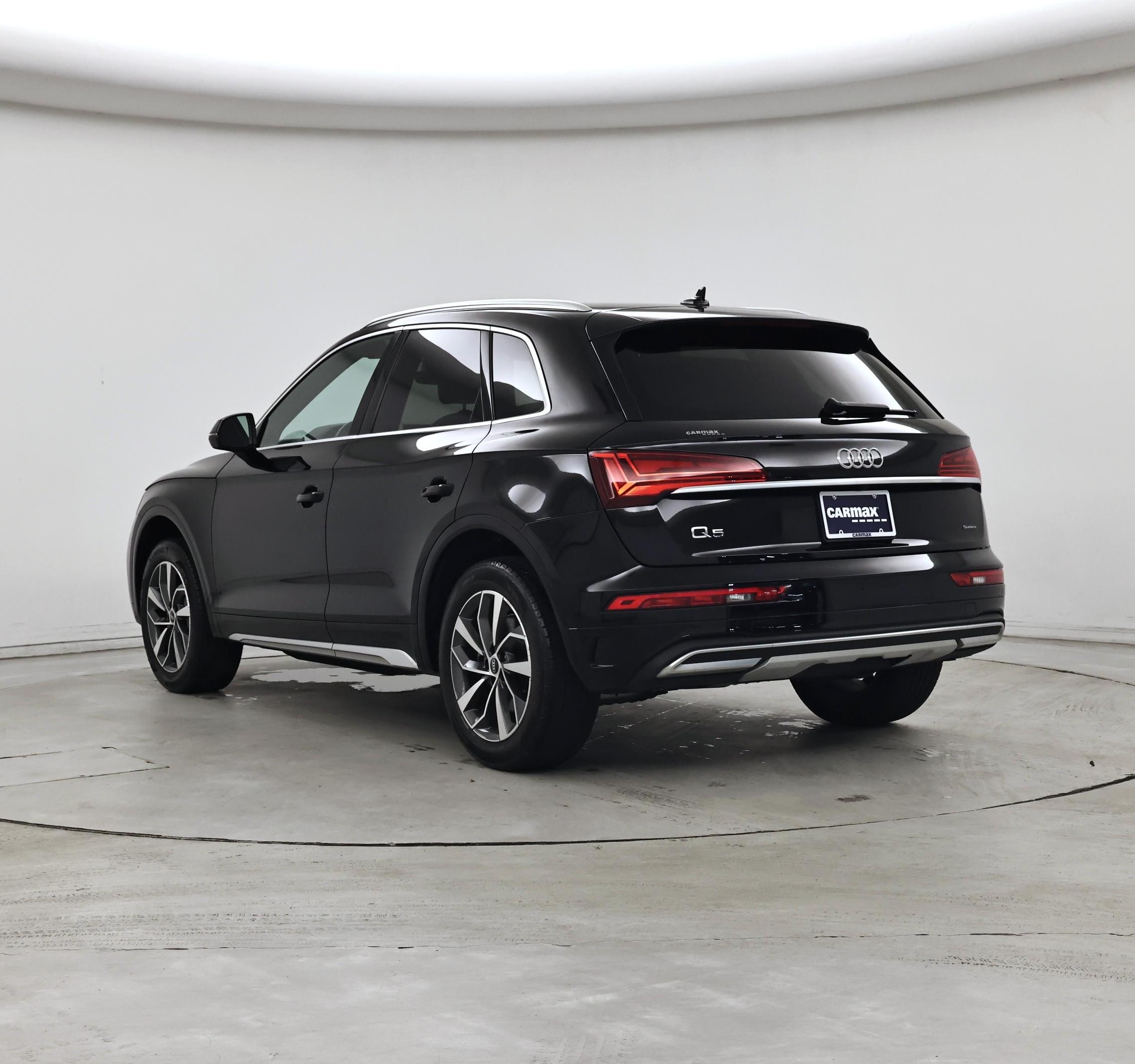 Thumbnail: 2021 Audi Q5 - 2
