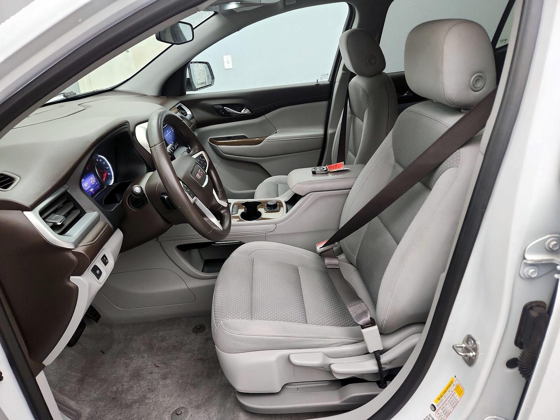 Thumbnail: 2021 GMC Acadia - 11