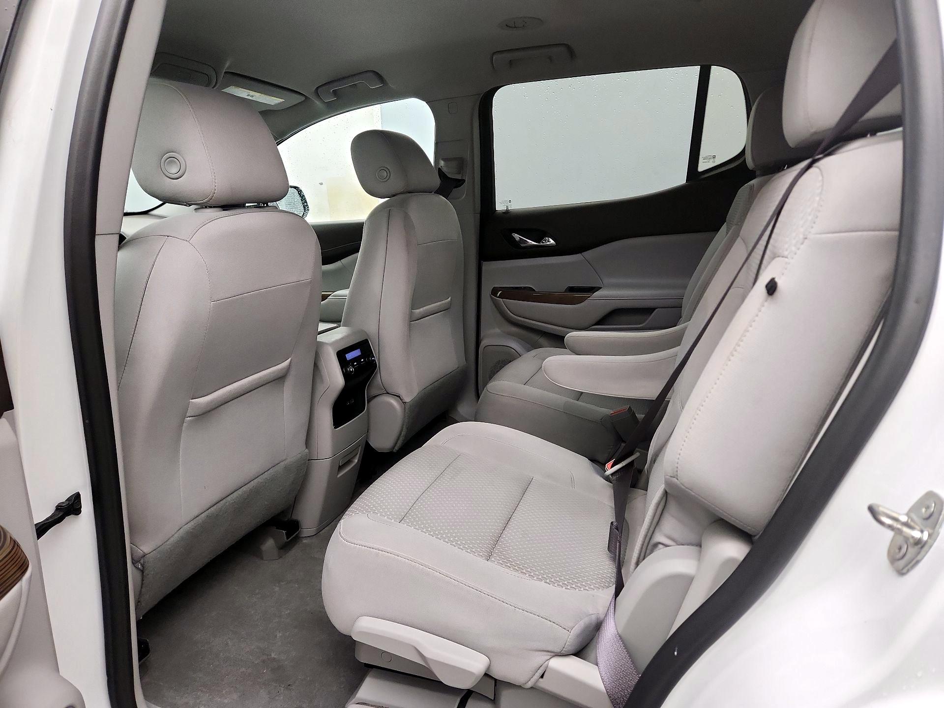 Thumbnail: 2021 GMC Acadia - 19