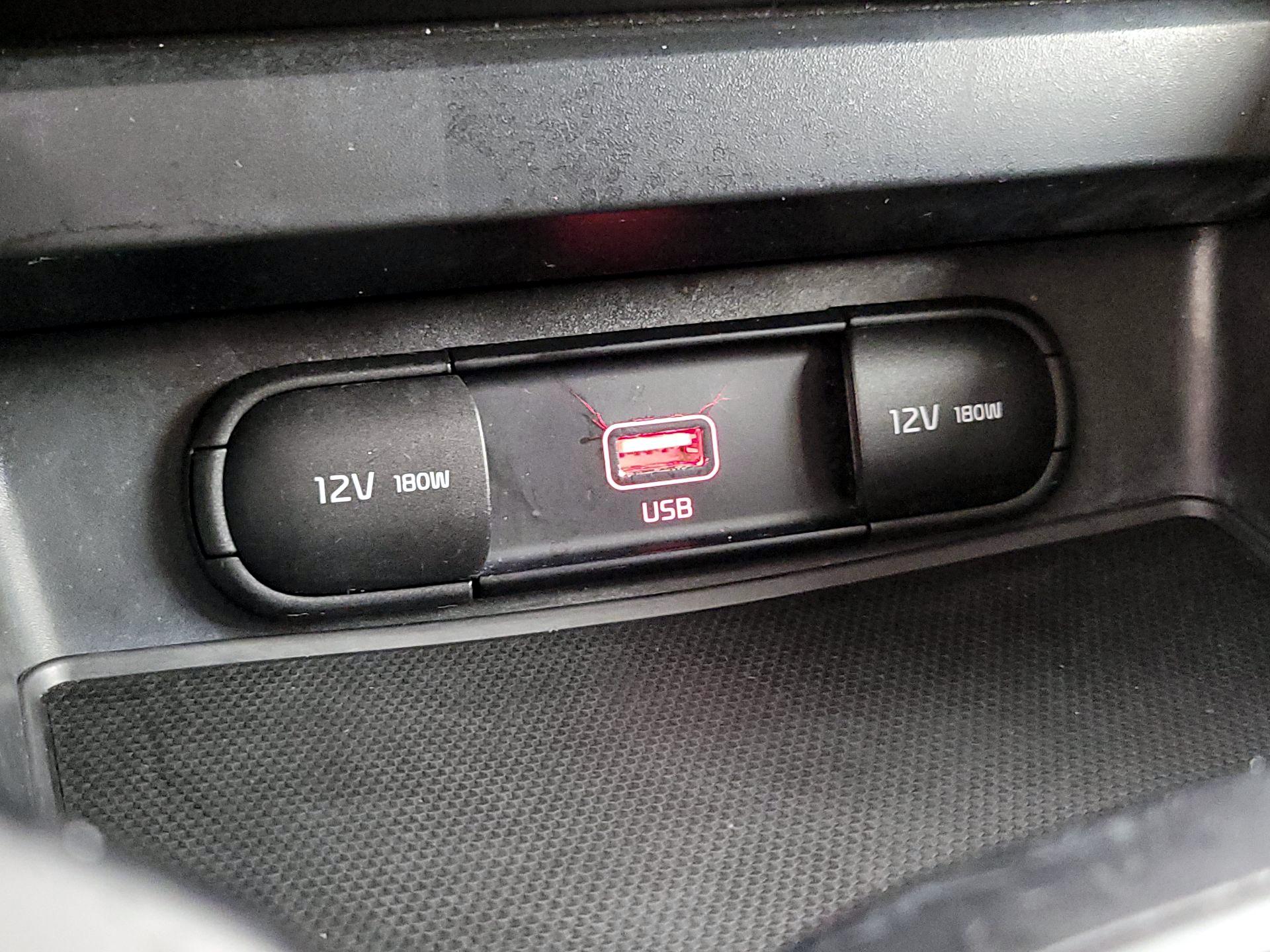 Thumbnail: 2022 Kia Soul - 18