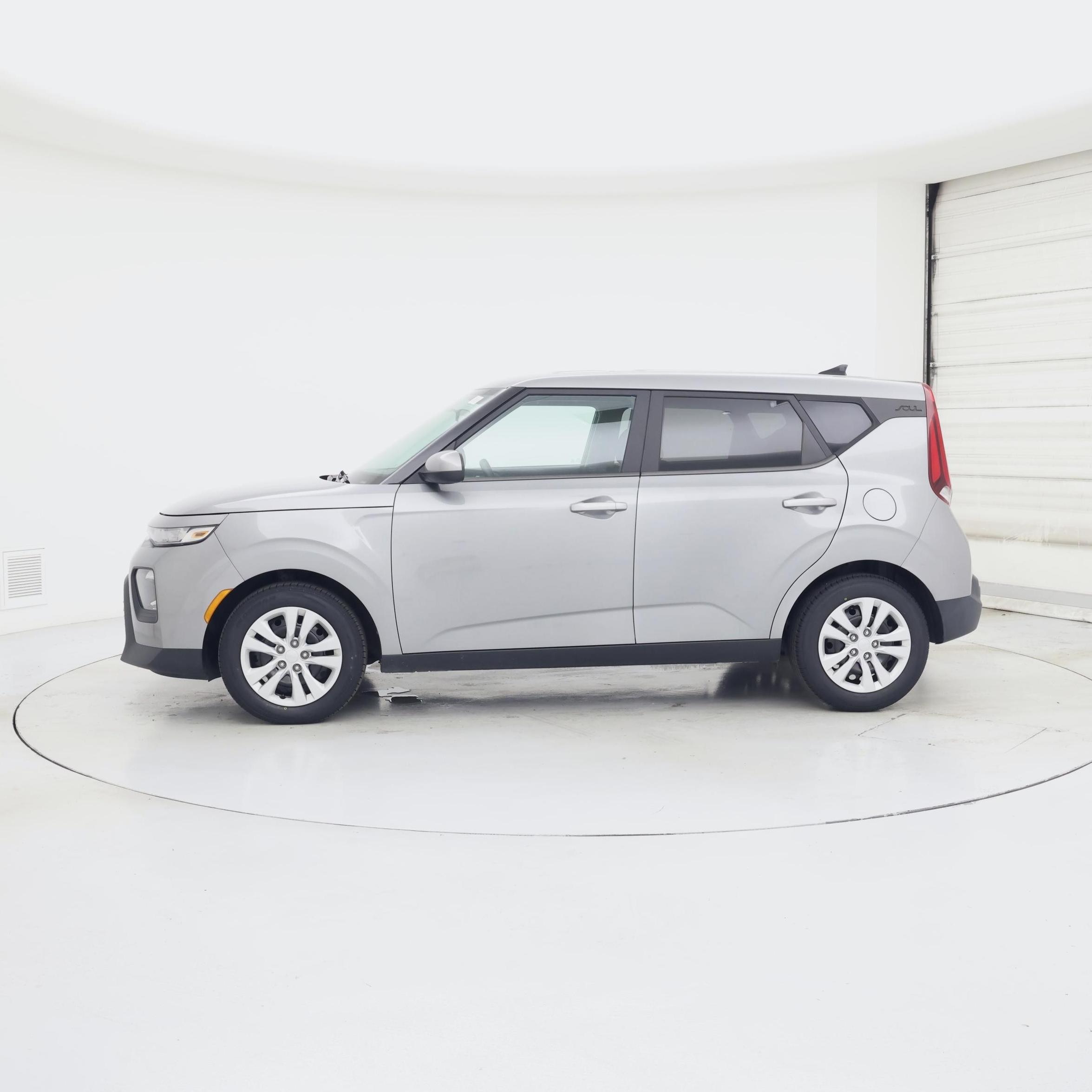 Thumbnail: 2022 Kia Soul - 3