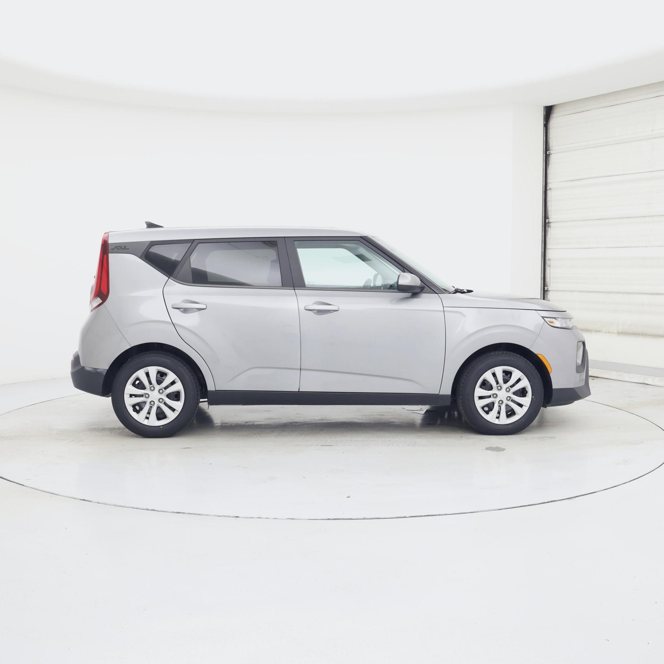 Thumbnail: 2022 Kia Soul - 7
