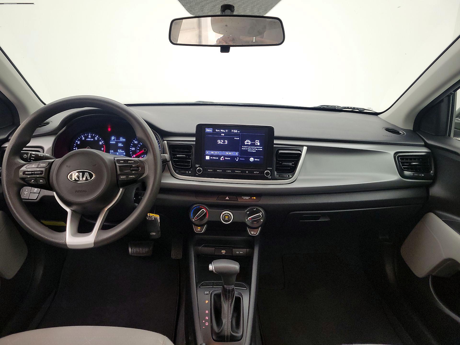 Thumbnail: 2021 Kia Rio - 9