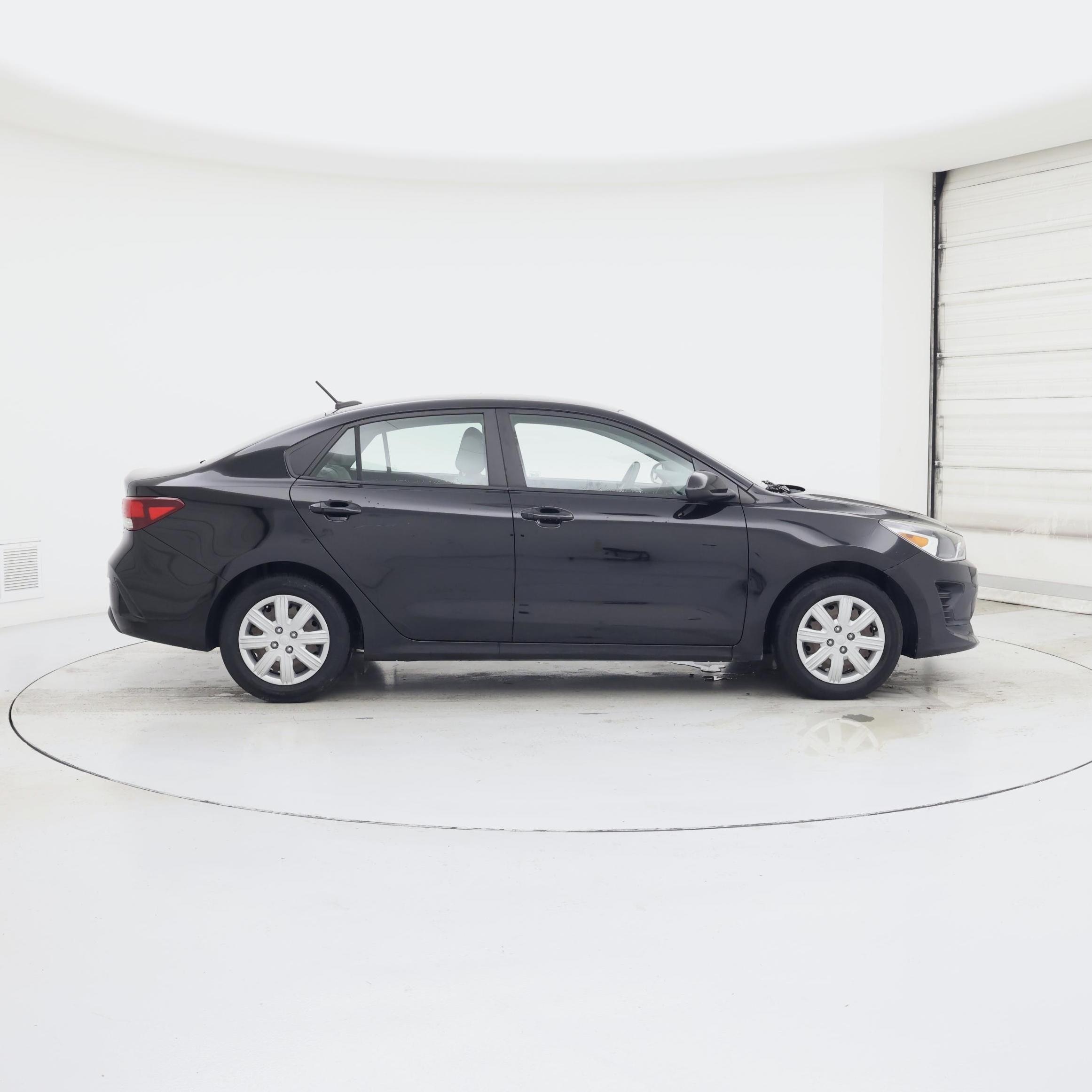 Thumbnail: 2021 Kia Rio - 7