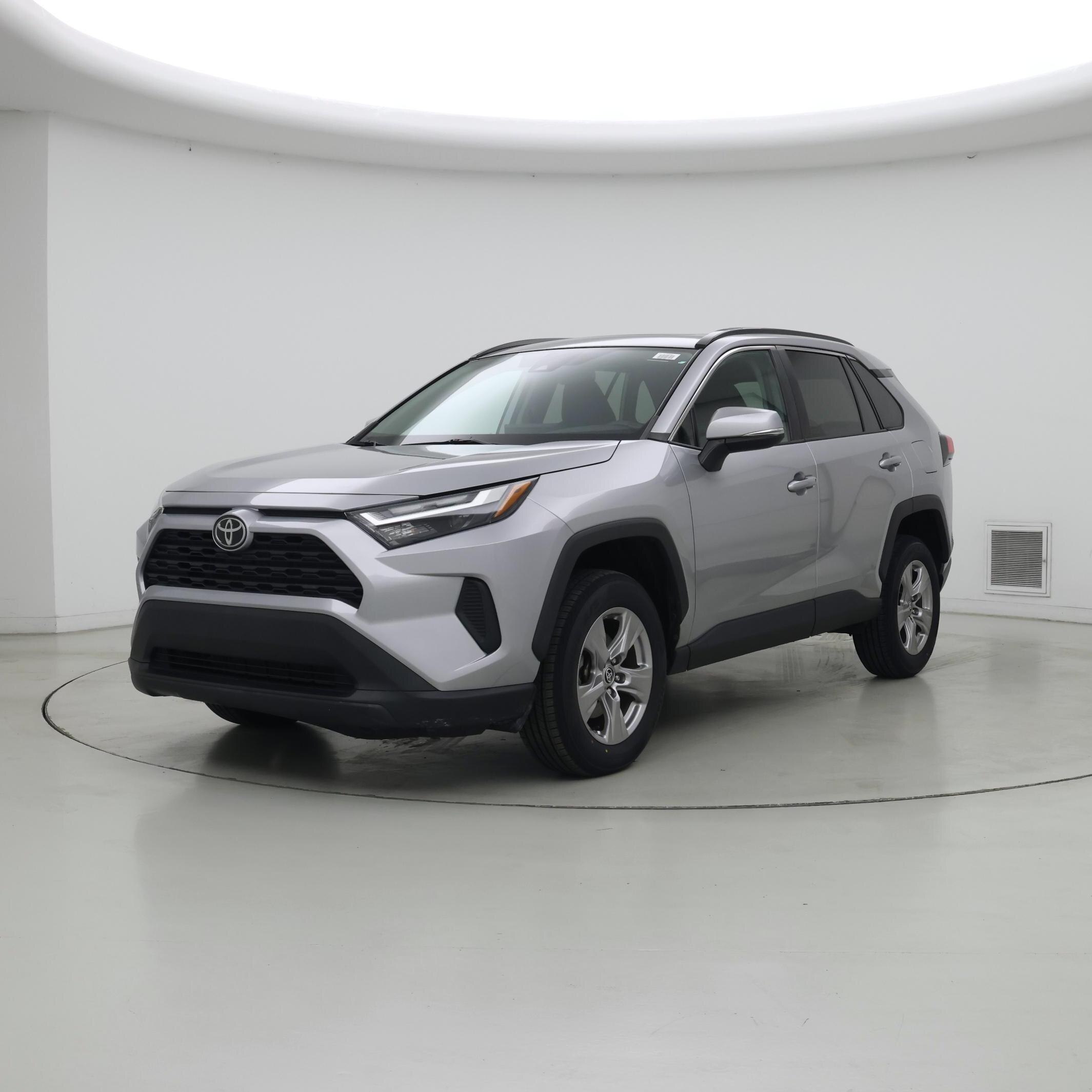 Thumbnail: 2022 Toyota RAV4 - 4
