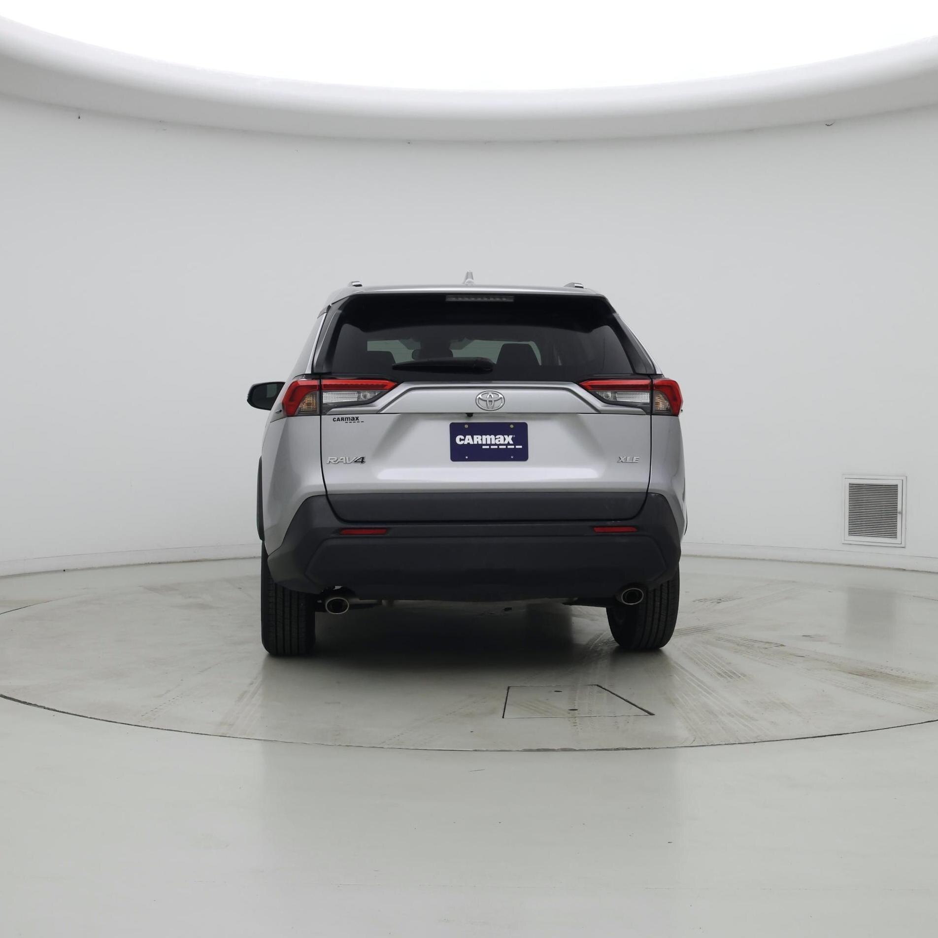 Thumbnail: 2022 Toyota RAV4 - 6