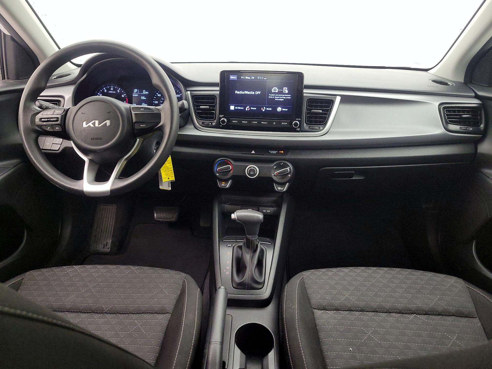 Thumbnail: 2023 Kia Rio - 9